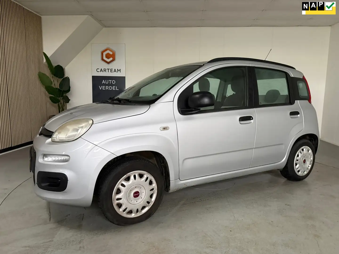 Fiat Panda 0.9 TwinAir Easy Airco, Trekhaak Grau - 1