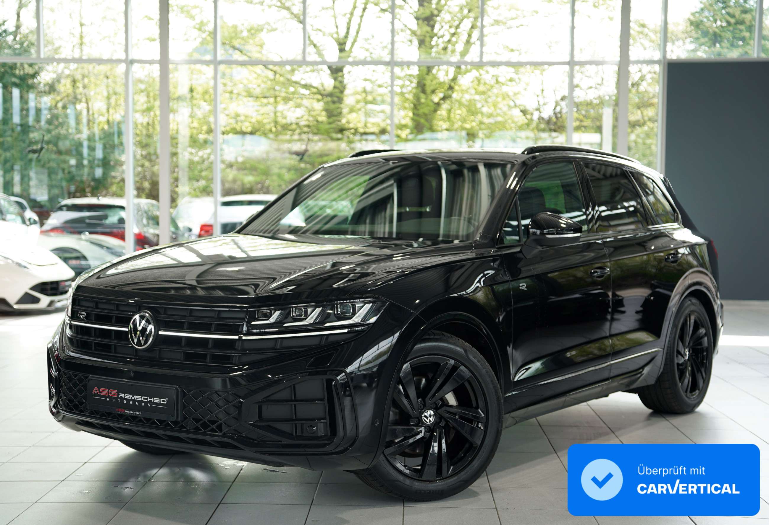 Second hand Volkswagen Touareg 3.0 TDI