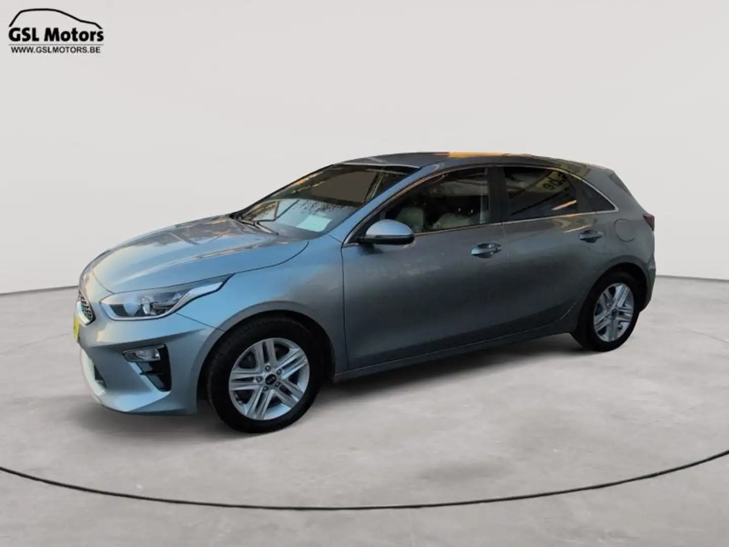 Kia Ceed / cee'd 1.6CRDi 116cv Gris 07/20 Airco GPS Bluetooth USB Gris - 2