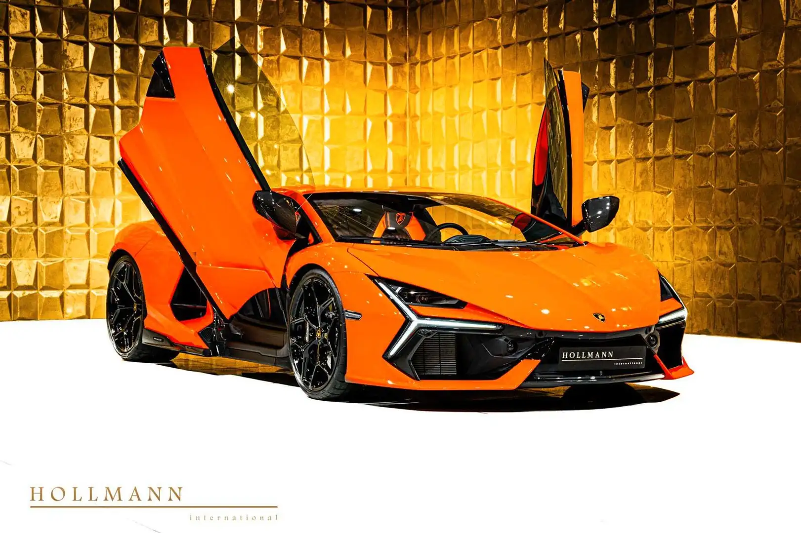 Lamborghini Revuelto +CARBON FIBRE + PREMIUM SOUND SYSTEM + Orange - 2