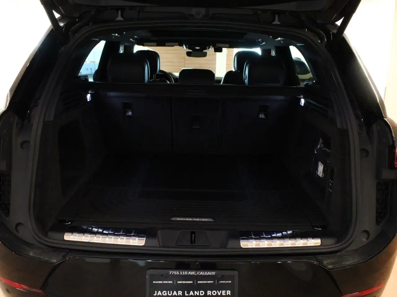 Land Rover Range Rover Sport снимка Land Rover Range Rover Sport