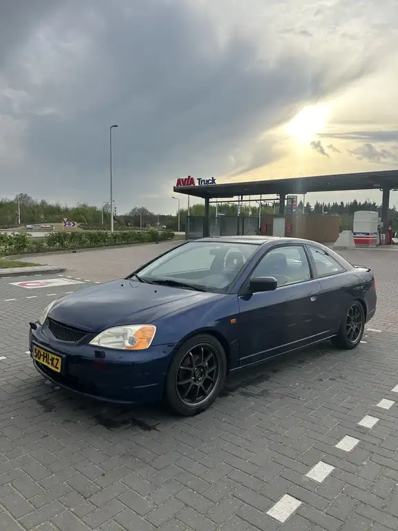 Honda Civic 2001 из Европы — купить под ключ