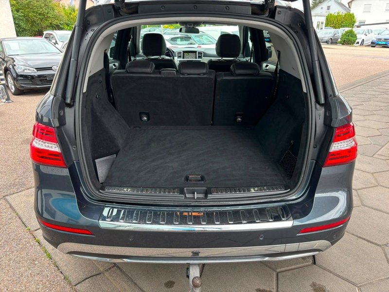 Mercedes-Benz ML 350 CDI 4Matic *AHK/Navi/Xenon* — photo 13