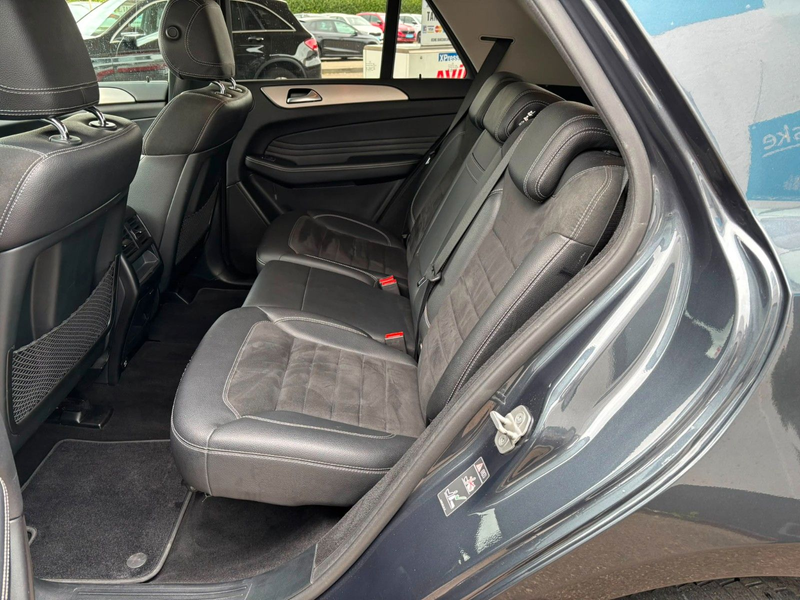 Mercedes-Benz ML 350 CDI 4Matic *AHK/Navi/Xenon* — photo 12