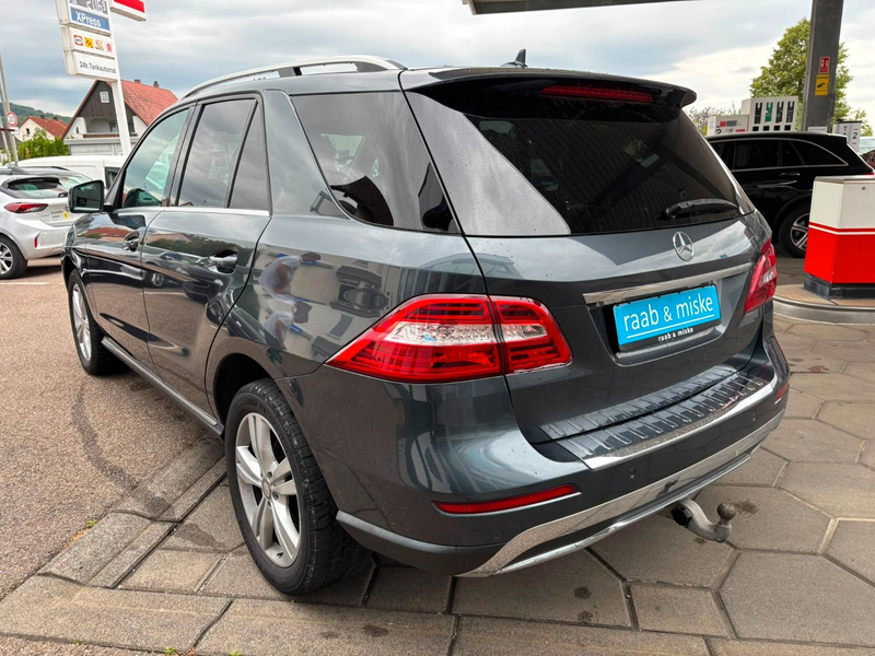 Mercedes-Benz ML 350 CDI 4Matic *AHK/Navi/Xenon* — photo 4