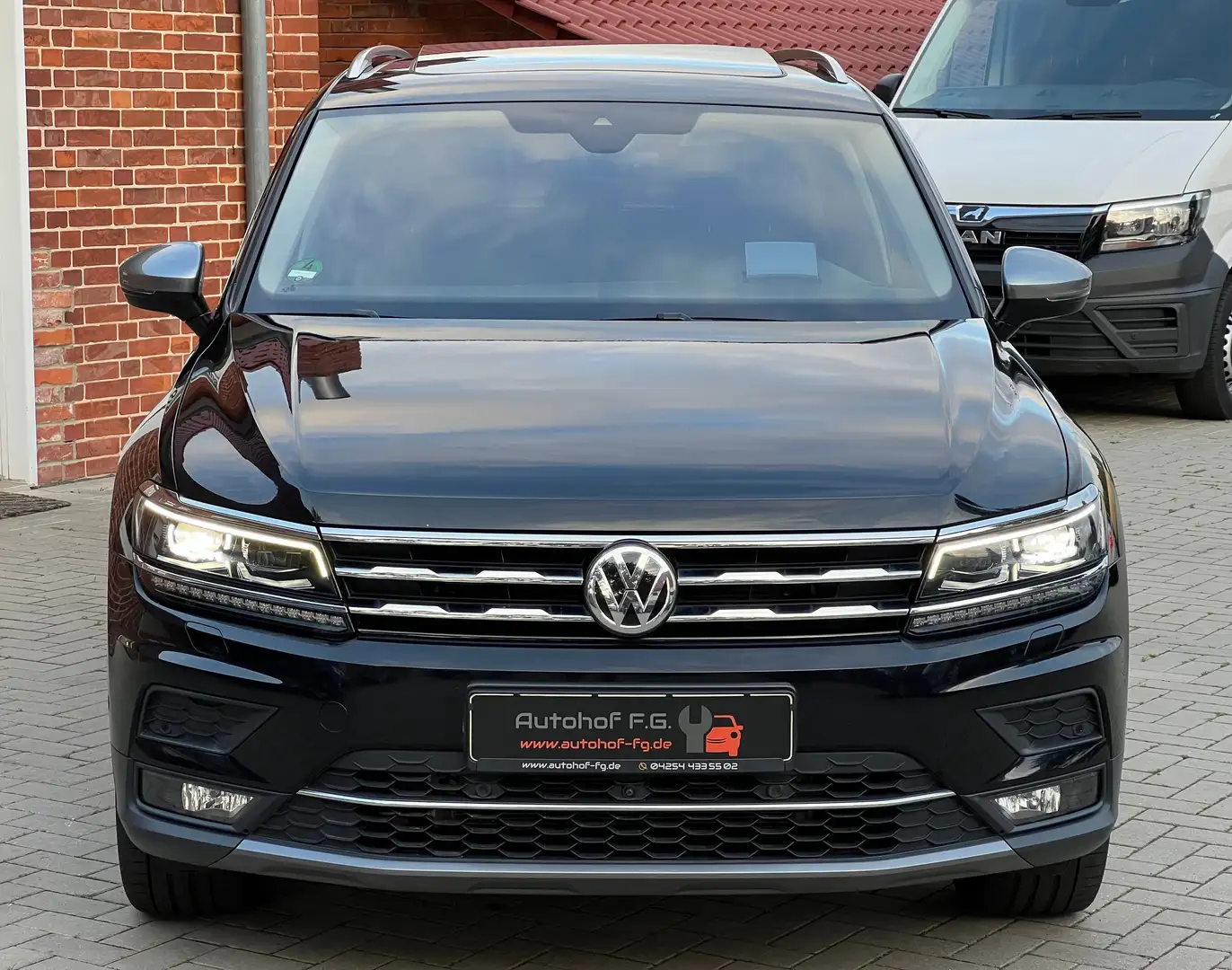 Volkswagen Tiguan Allspace Tiguan Allspace Highline 4Motion+*PANO/AHK/VOLL* Zwart - 2