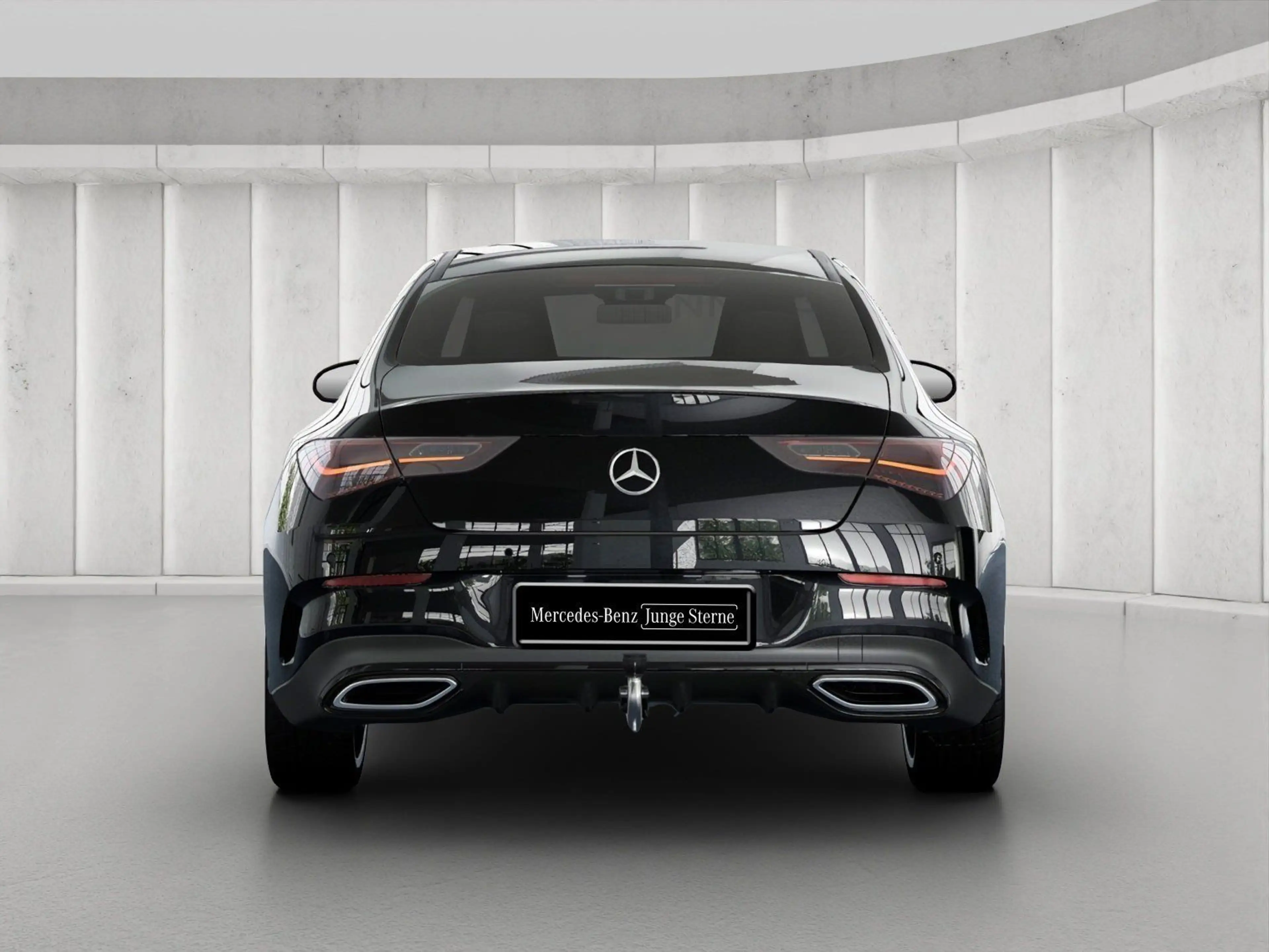 Mercedes-Benz CLA 200 d AMG Night-Paket DISTRONIC KAM Totw 19" — photo 3