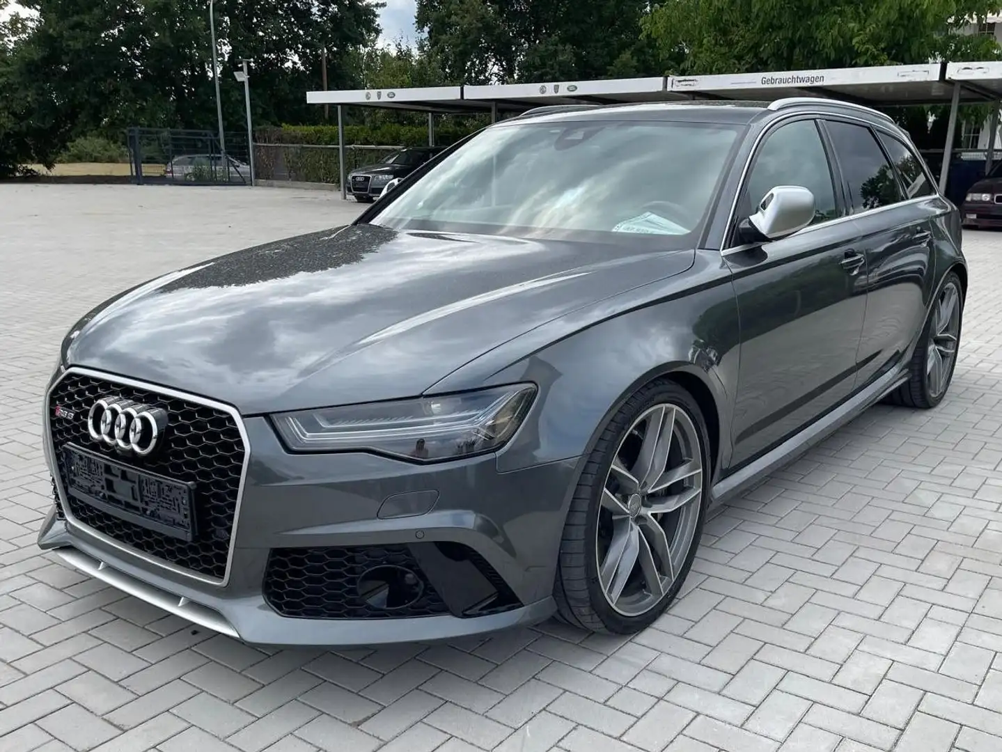 Audi RS6 Avant 4.0 TFSI Quattro Matrix*HUD*360°Kamera Grau - 1