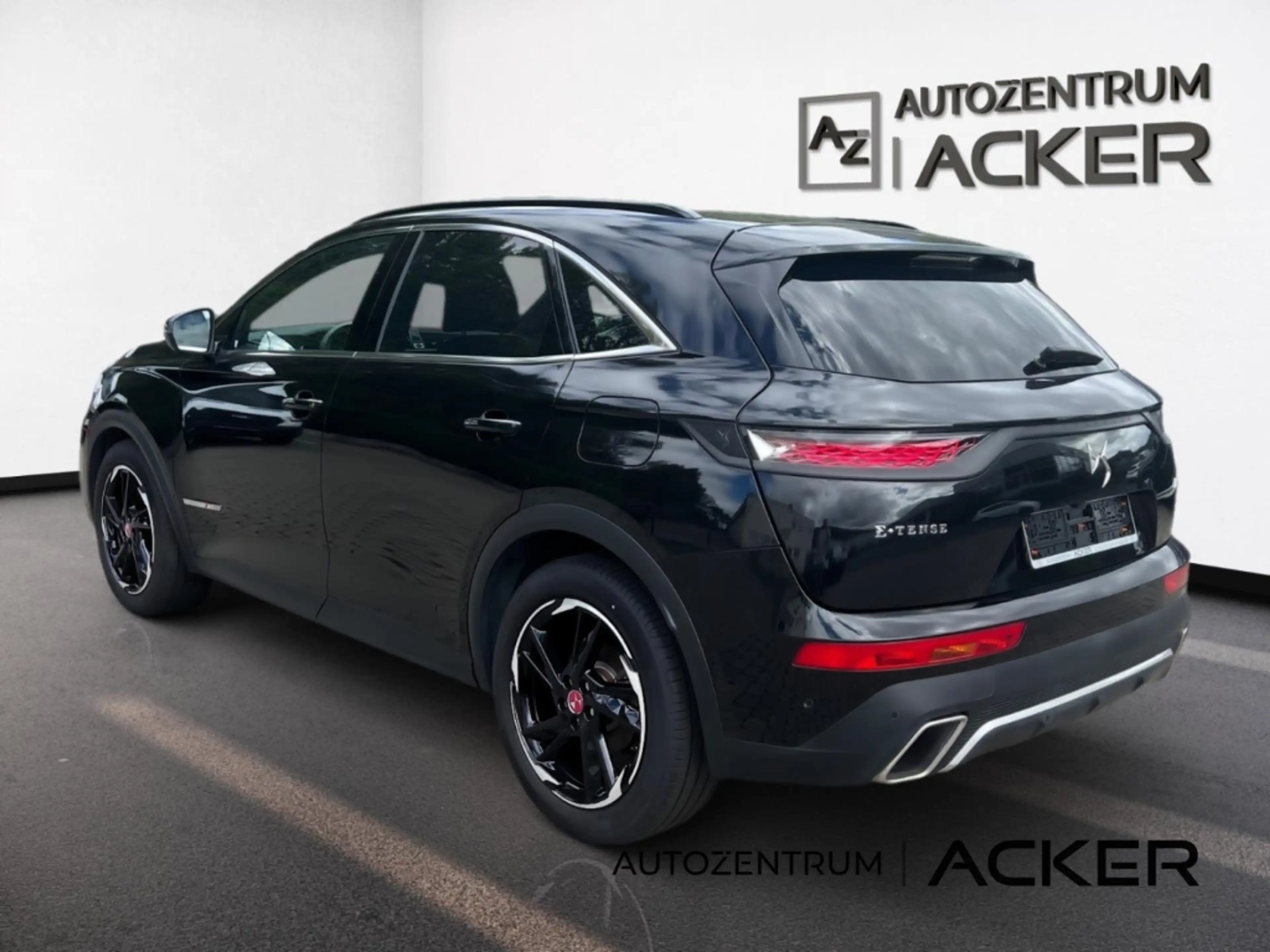 DS Automobiles DS 7 Crossback E-Tense Performance Line + PD/RFK — photo 5