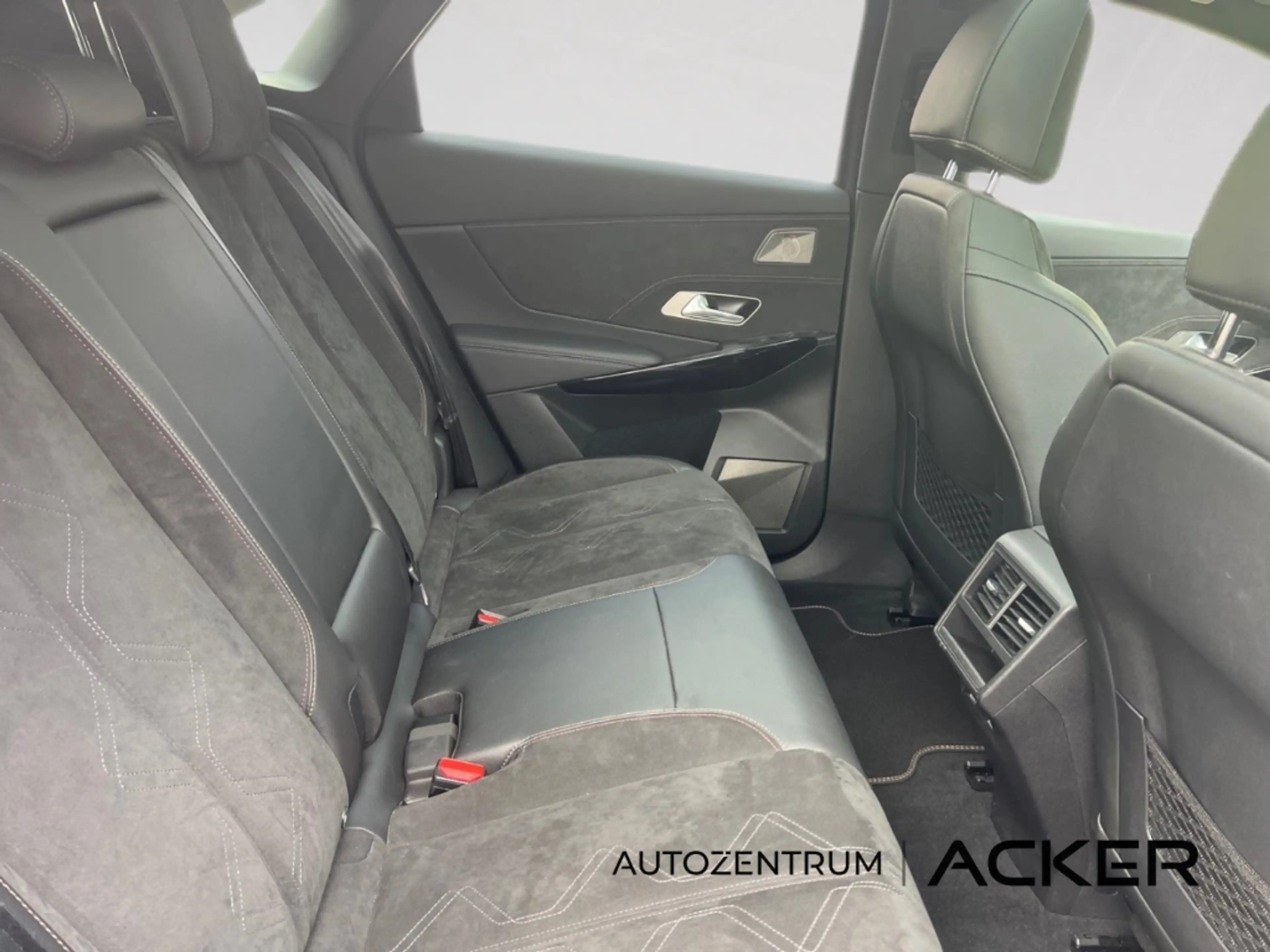 DS Automobiles DS 7 Crossback E-Tense Performance Line + PD/RFK — photo 13
