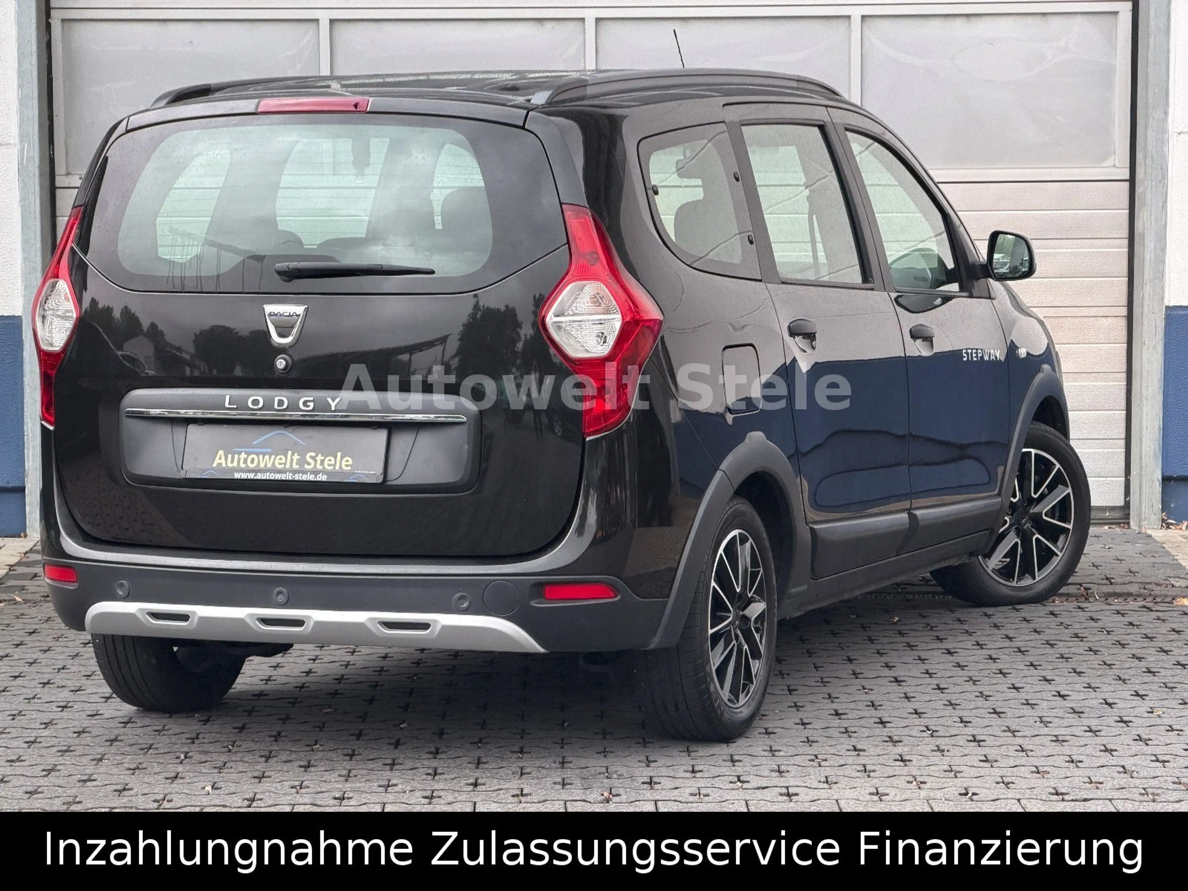 Dacia Lodgy Comfort Navi Kamera 7 Sitzer AHK Vorb. — photo 4