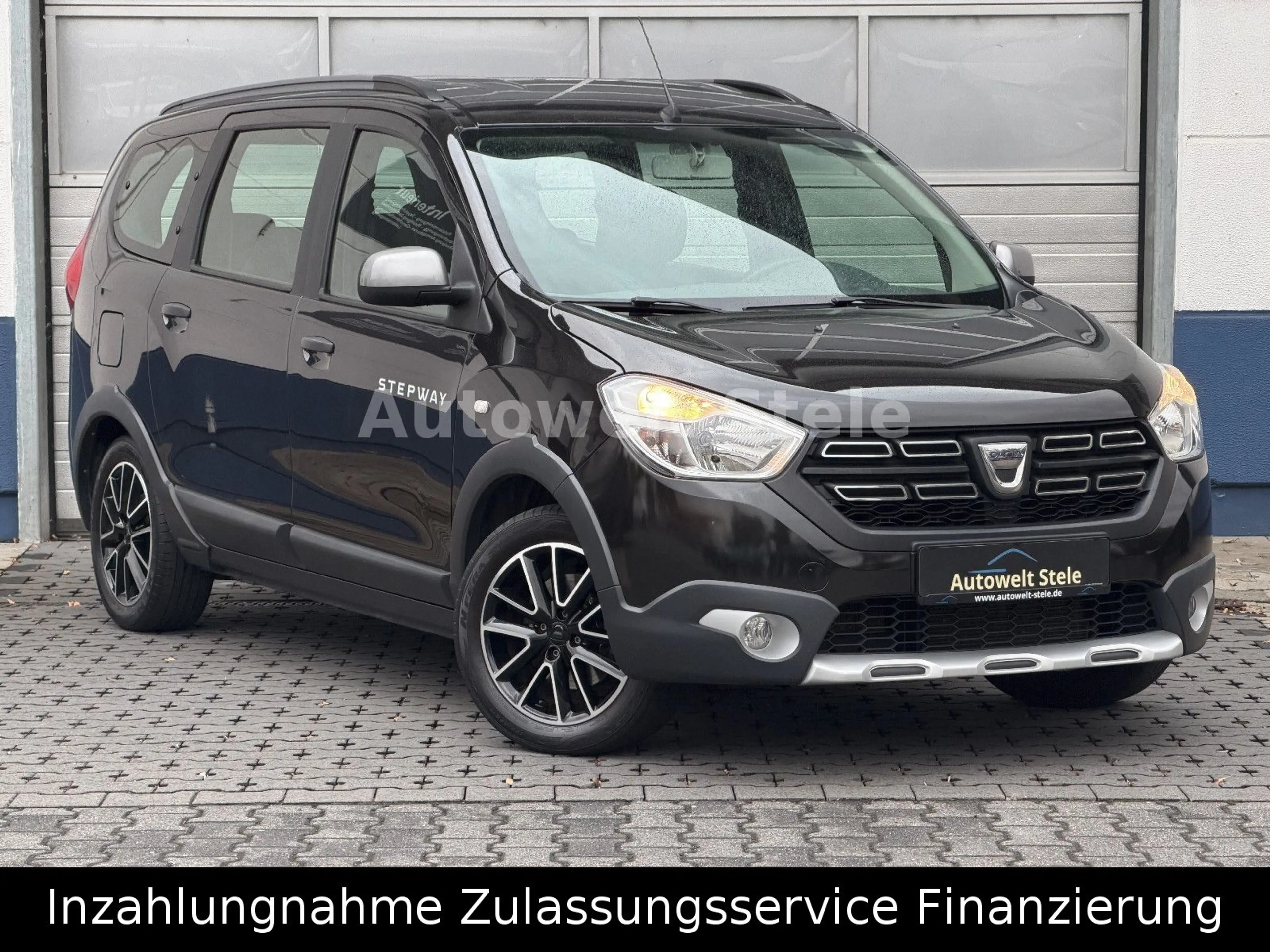 Dacia Lodgy Comfort Navi Kamera 7 Sitzer AHK Vorb. — photo 2