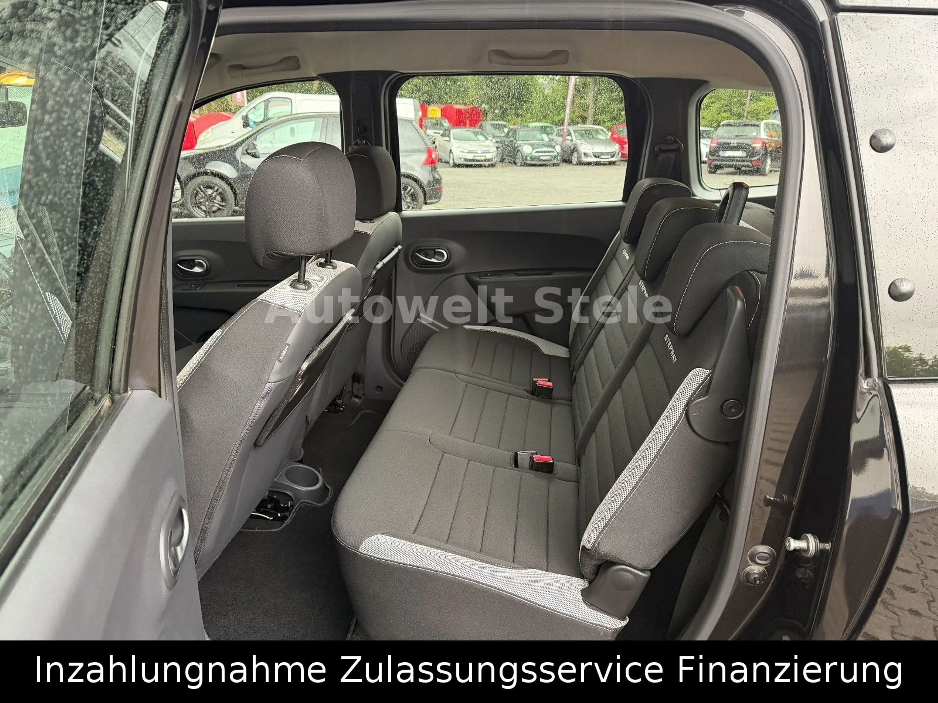 Dacia Lodgy Comfort Navi Kamera 7 Sitzer AHK Vorb. — photo 7