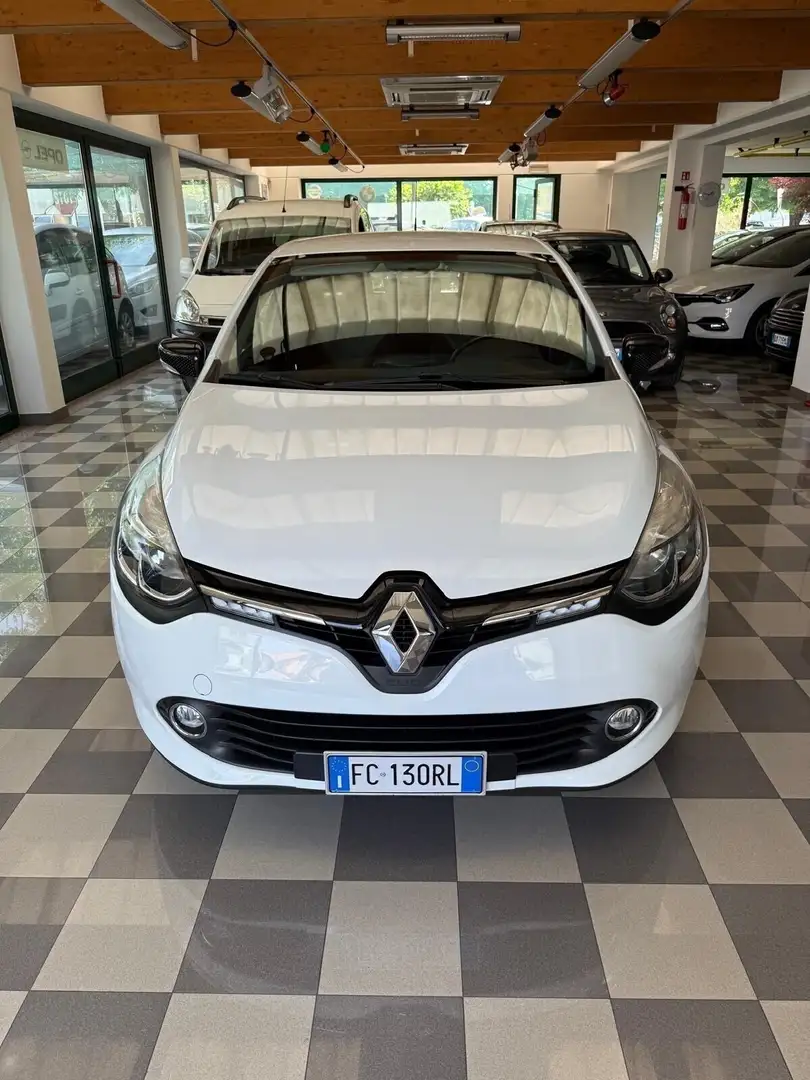 Renault Clio Renault Clio dCi 75CV Neopatentati Blanc - 2