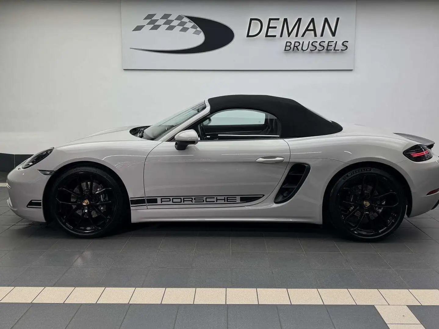 Porsche 718 Boxster Style Edition * PDK* BOSE* Chrono * ISOFIX Grigio - 2