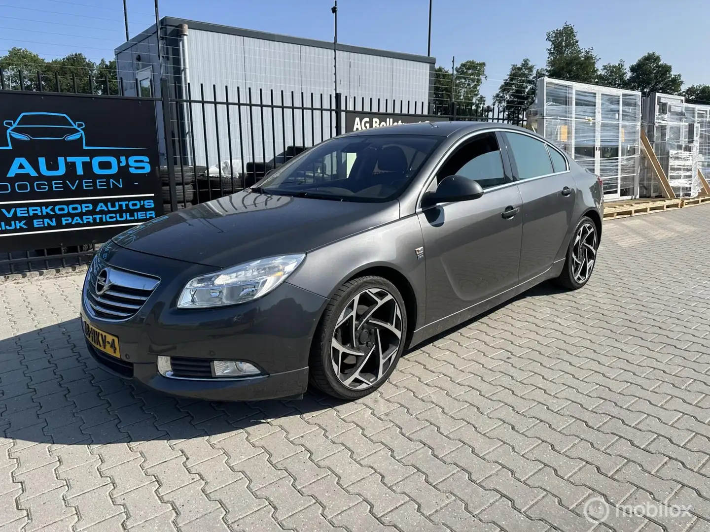 Opel Insignia 2.0 CDTI Sport engine not good!!!!!!! Grijs - 1