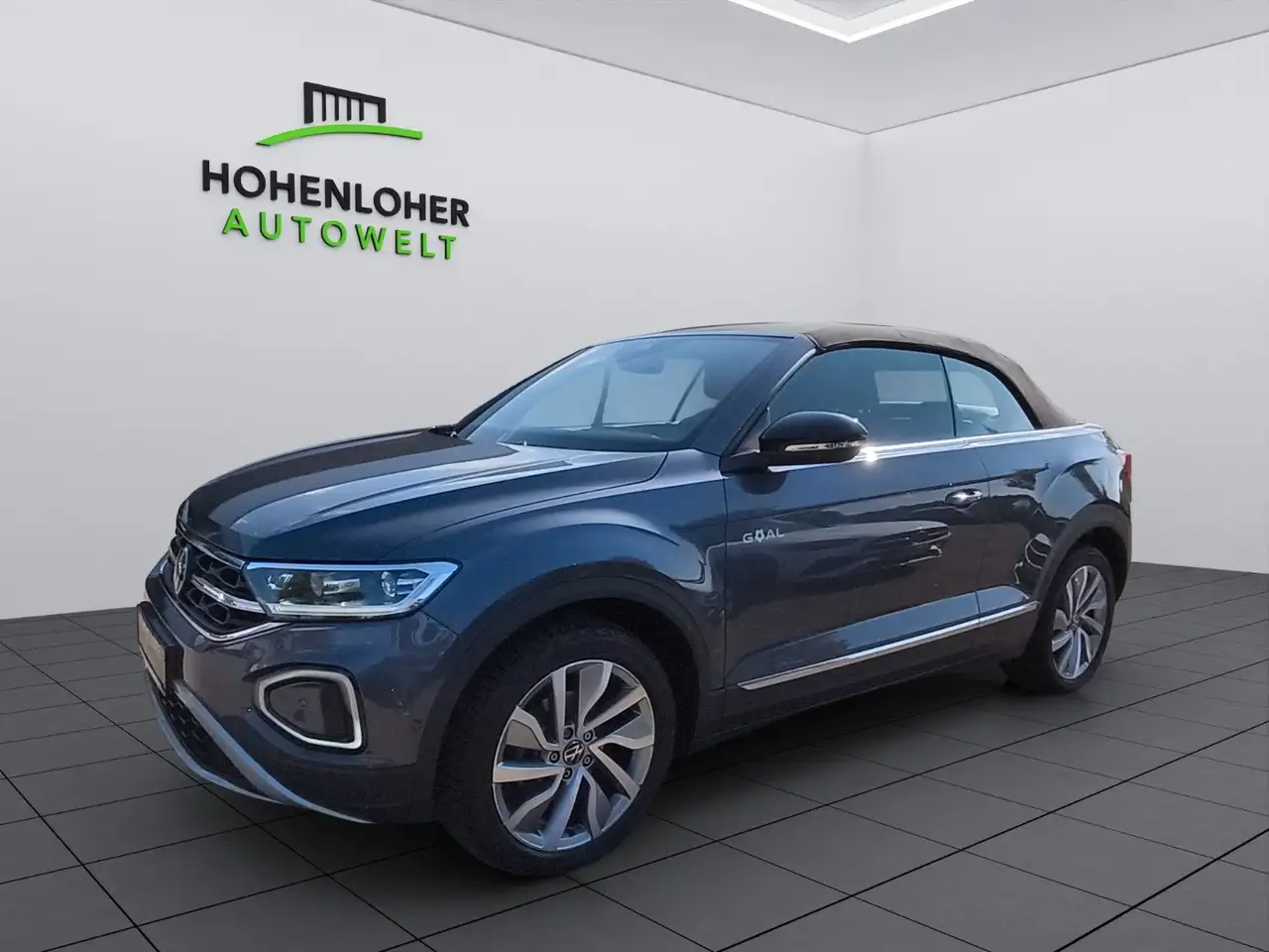 Volkswagen T-Roc, фото 1