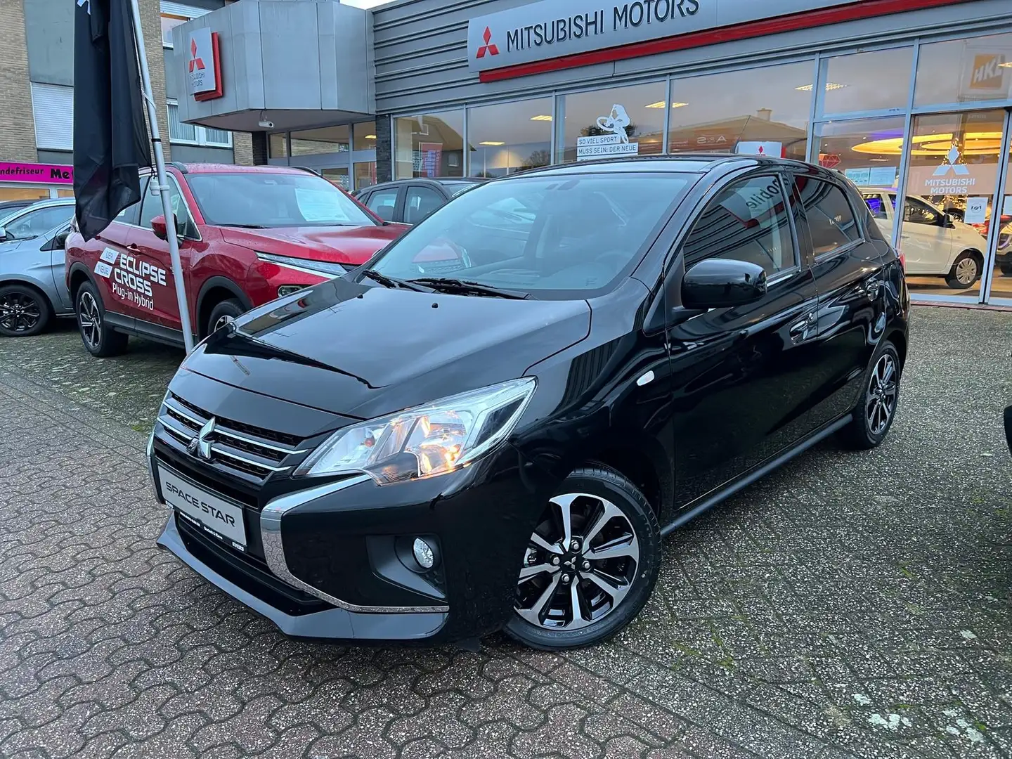 Mitsubishi Space Star 1.2 CVT Select+ Zwart - 2