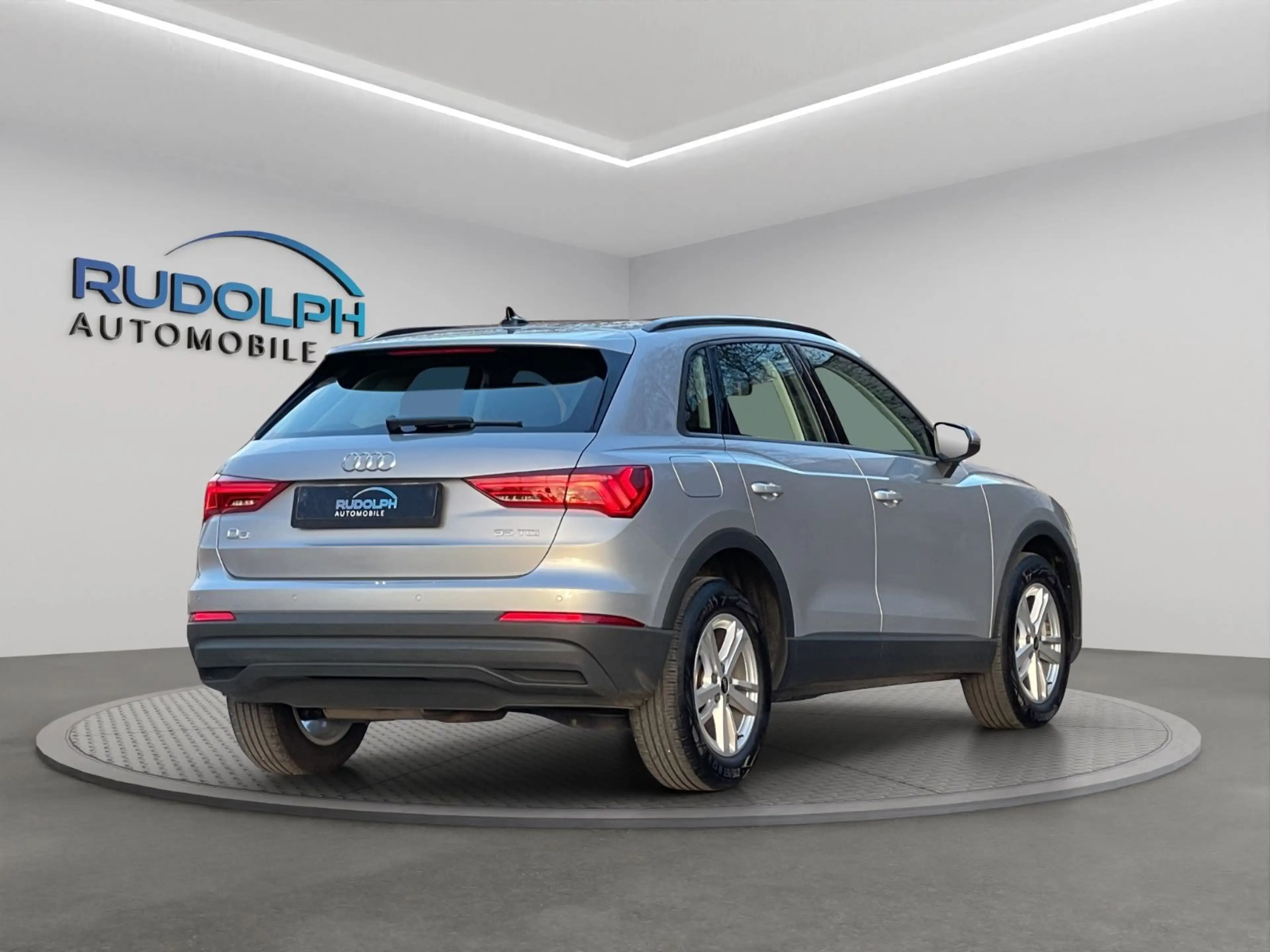 Audi Q3 35 2,0 TDI AUTOM. NAVI LED VIRTUAL GARANTIE — photo 7
