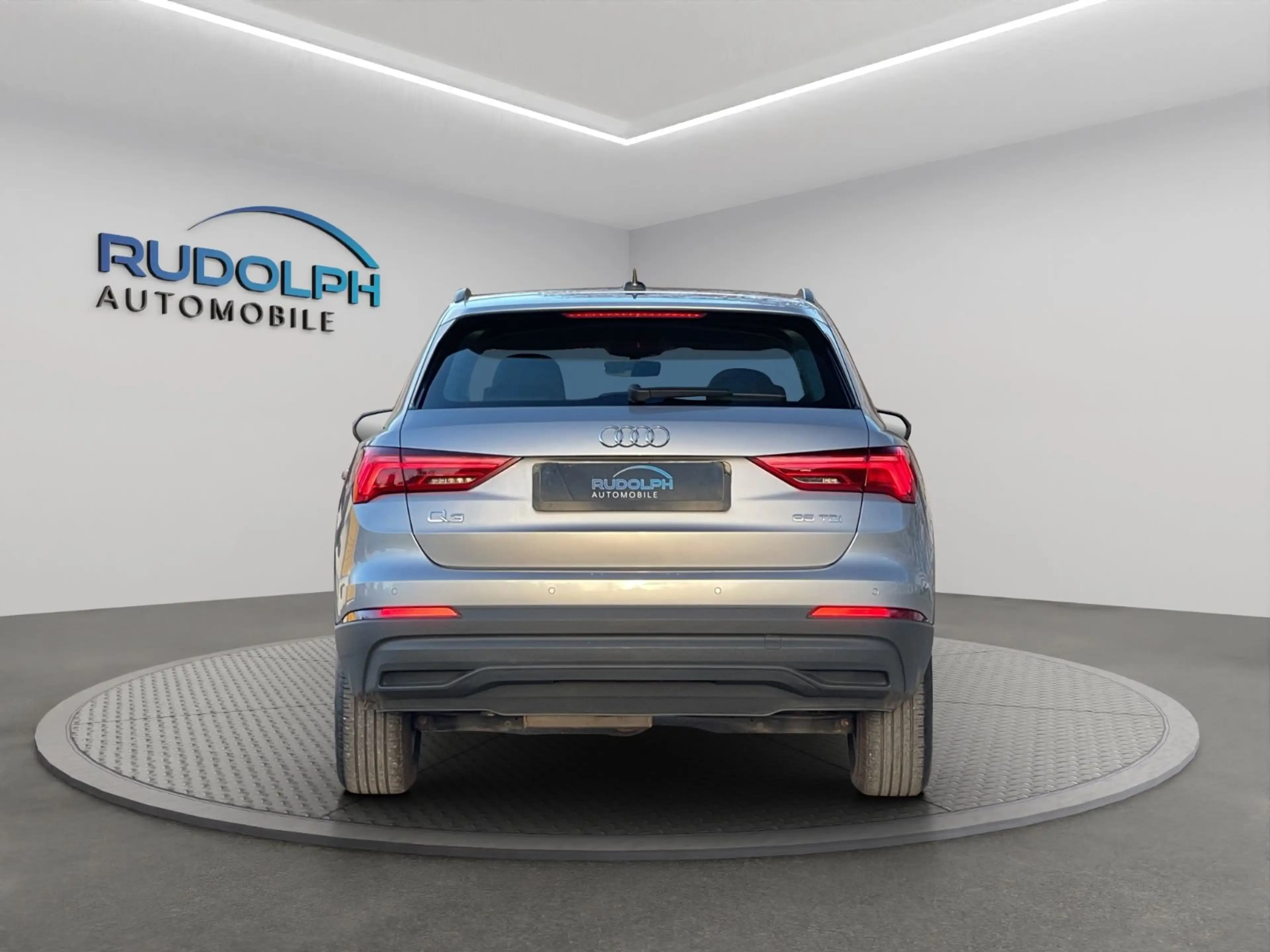 Audi Q3 35 2,0 TDI AUTOM. NAVI LED VIRTUAL GARANTIE — photo 6