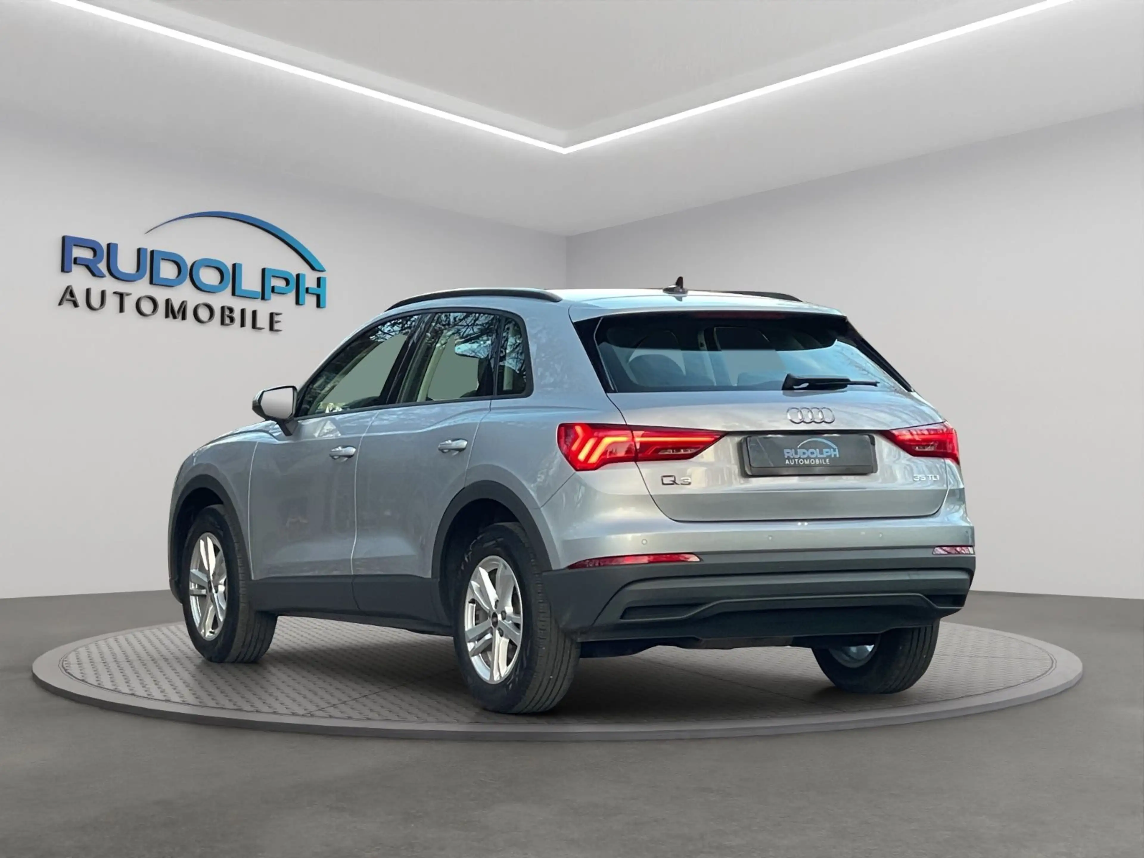 Audi Q3 35 2,0 TDI AUTOM. NAVI LED VIRTUAL GARANTIE — photo 5