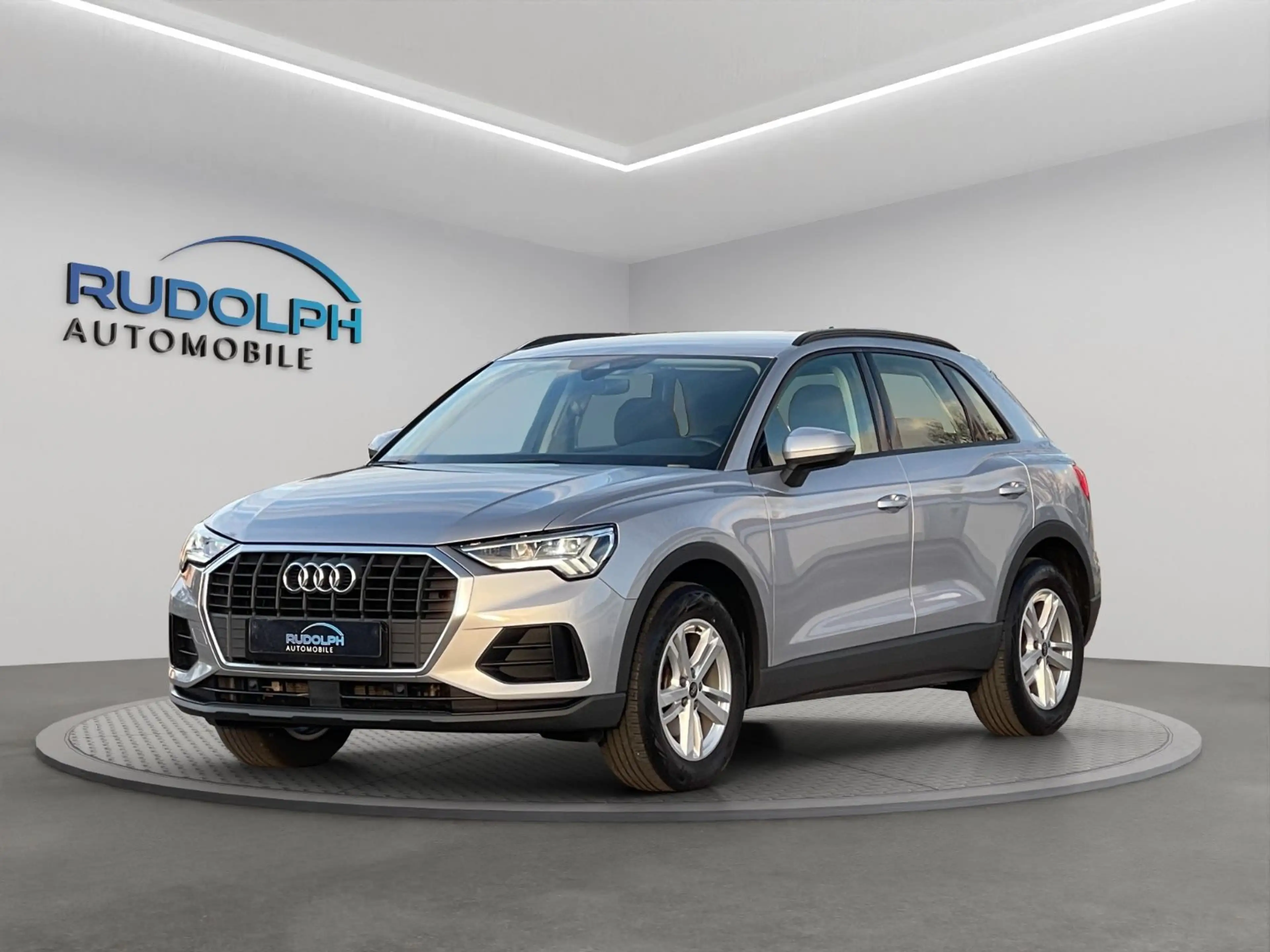 Audi Q3 35 2,0 TDI AUTOM. NAVI LED VIRTUAL GARANTIE — photo 3