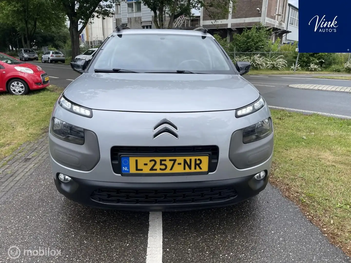 Citroen C4 Cactus 1.2 VTi Business NAV Cruise Control APK 5-2026 Grijs - 2