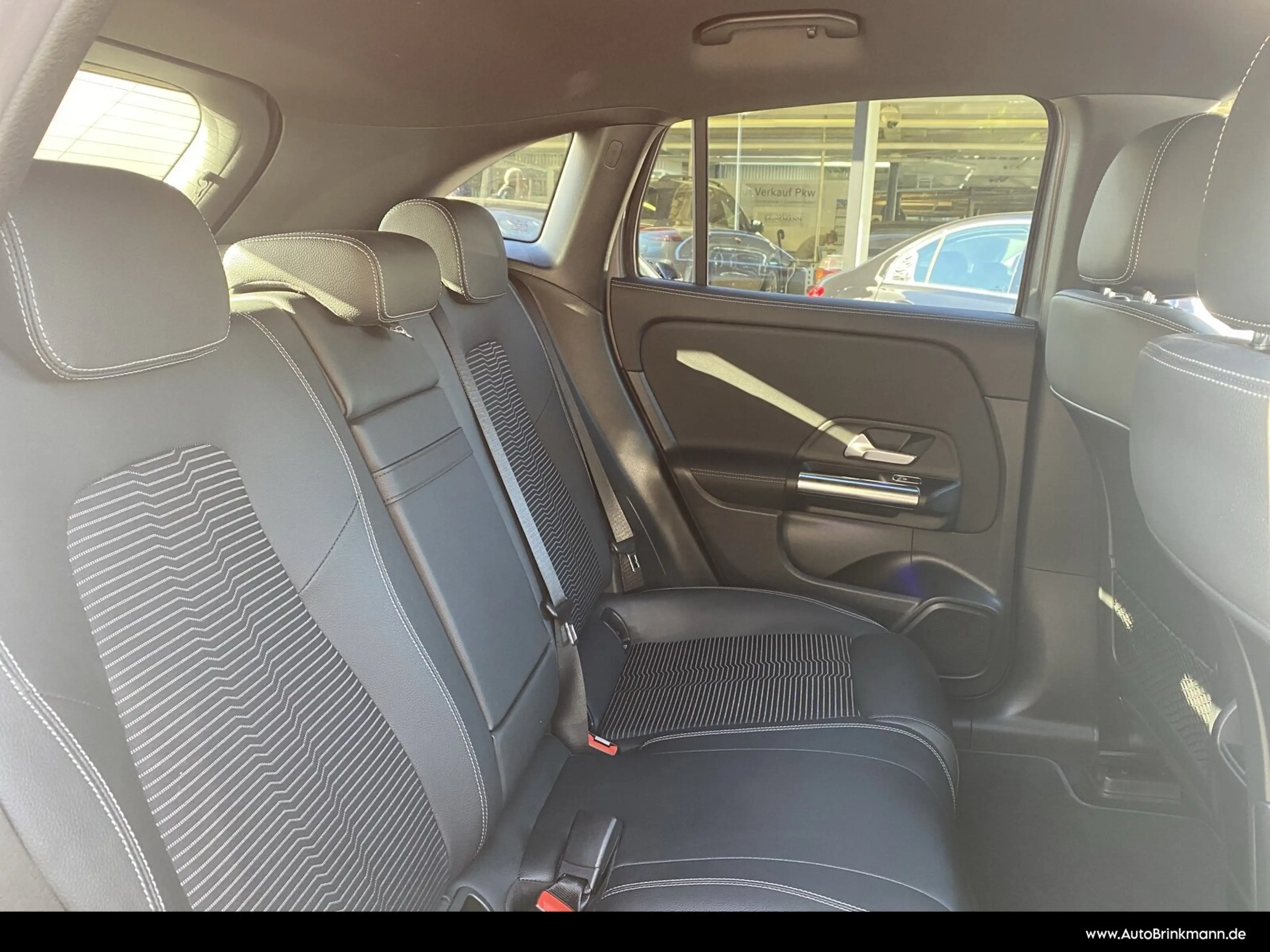 Mercedes-Benz EQA 250 EQA 250 Progressive/LED/SHZ/Parktronic/Kamera — photo 11