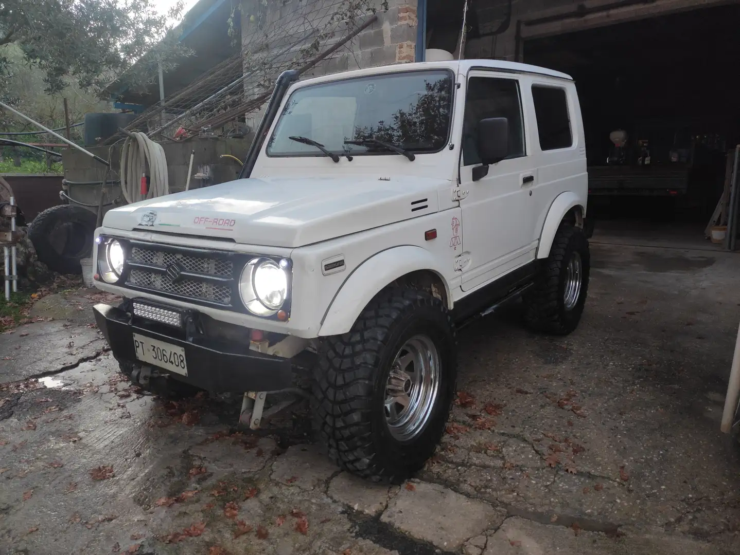 Suzuki SJ Samurai 1.3i Berlina De Luxe Blanc - 1
