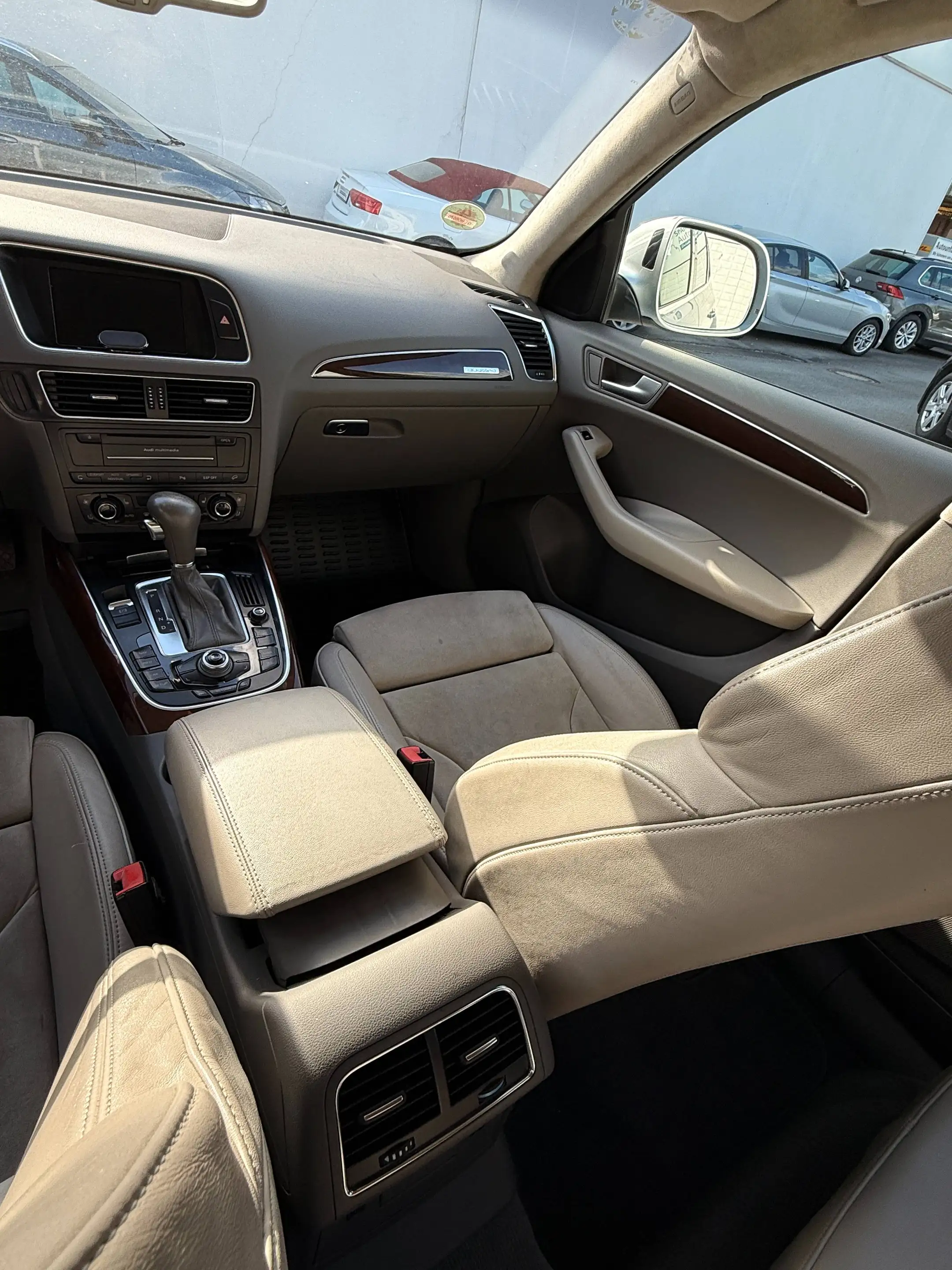 Audi Q5 Quattro| Finanz. ab 199€|TÜV Gültig| Gepflegt| 8x bereift| ABD Tuning — photo 17