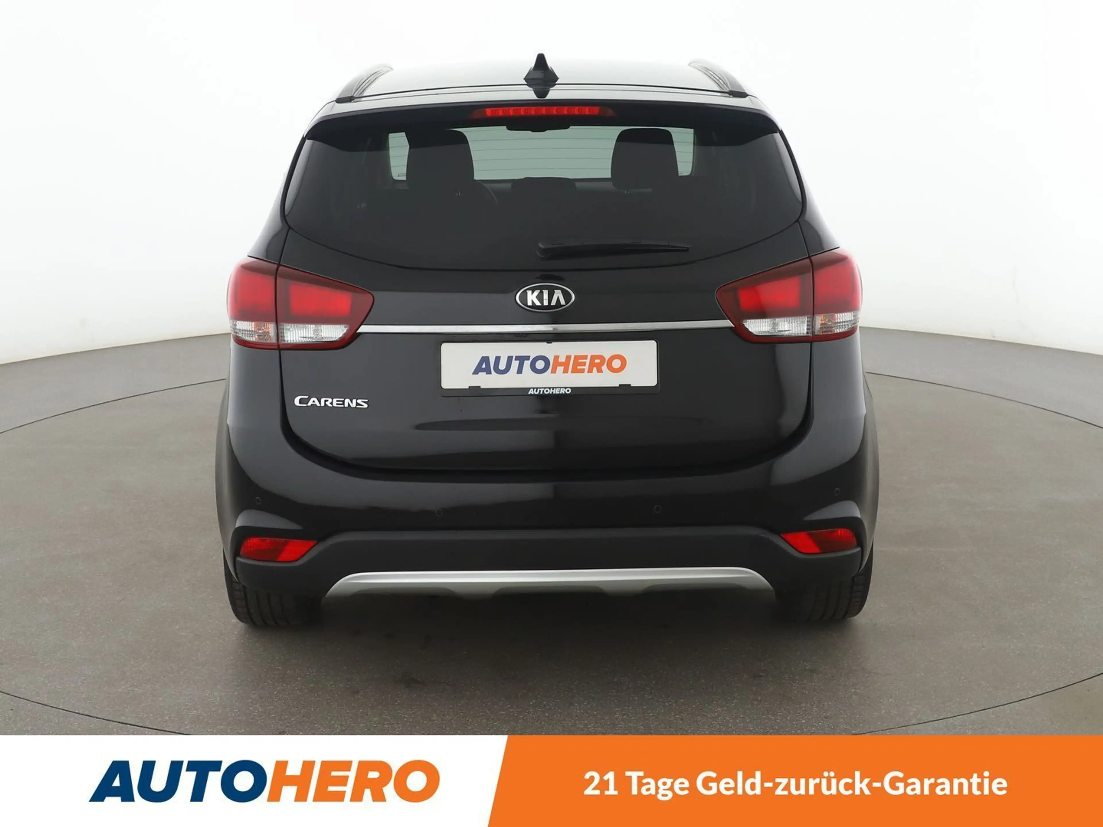 Kia Carens 2.0 GDI Vision Aut*NAVI*TEMPO*CAM*PDC*SHZ* — photo 5