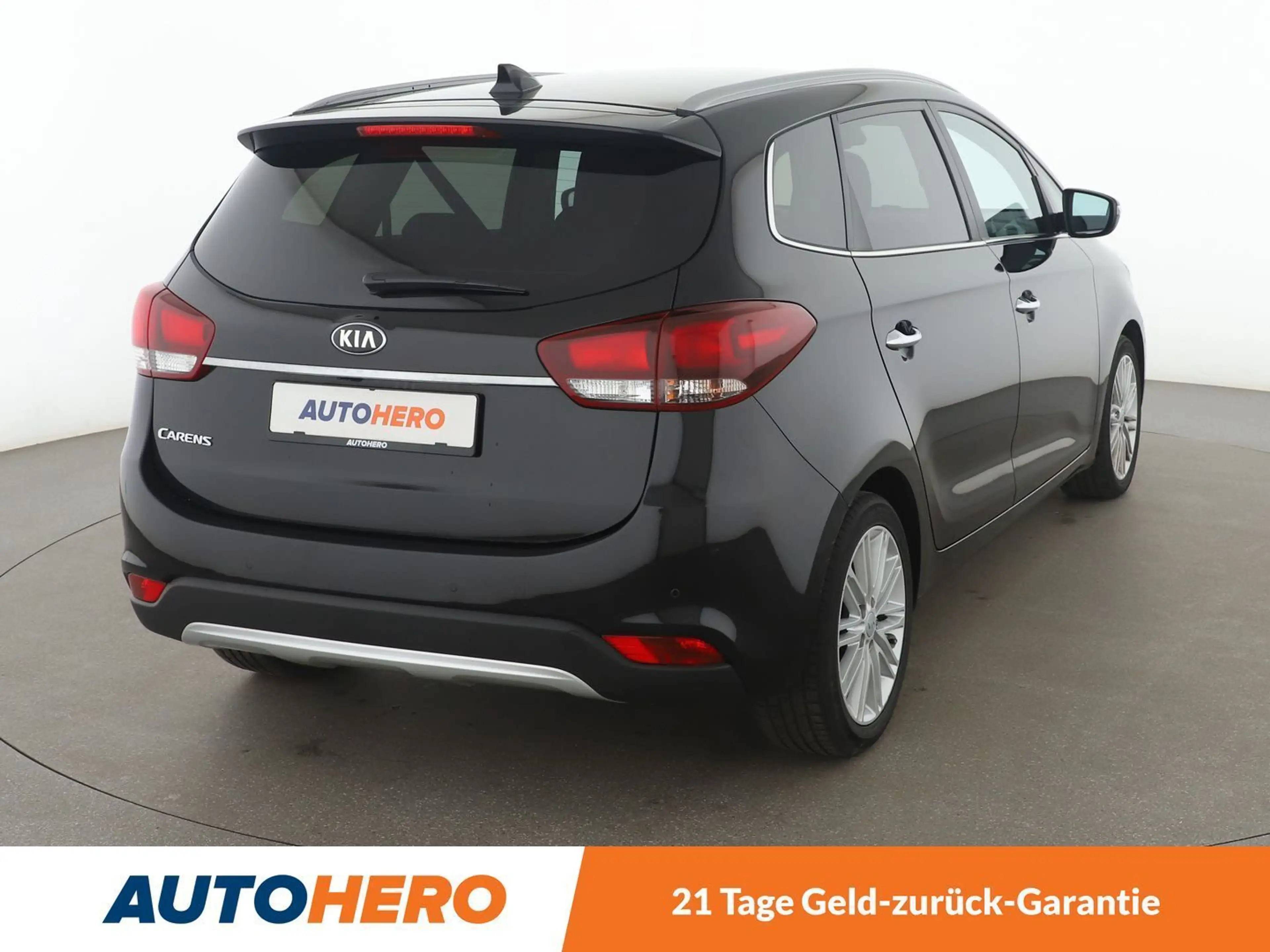 Kia Carens 2.0 GDI Vision Aut*NAVI*TEMPO*CAM*PDC*SHZ* — photo 6