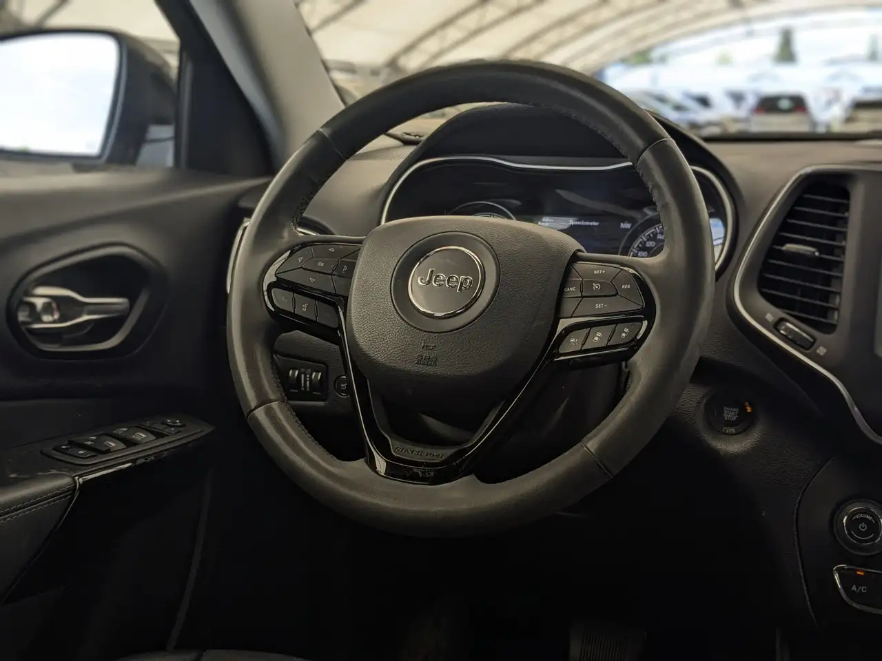 Jeep Cherokee fotografie Jeep Cherokee