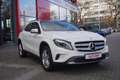 Mercedes-Benz GLA 200 d Navi Sitzheizung Bi-Xenon Panorama Weiß - thumbnail 4