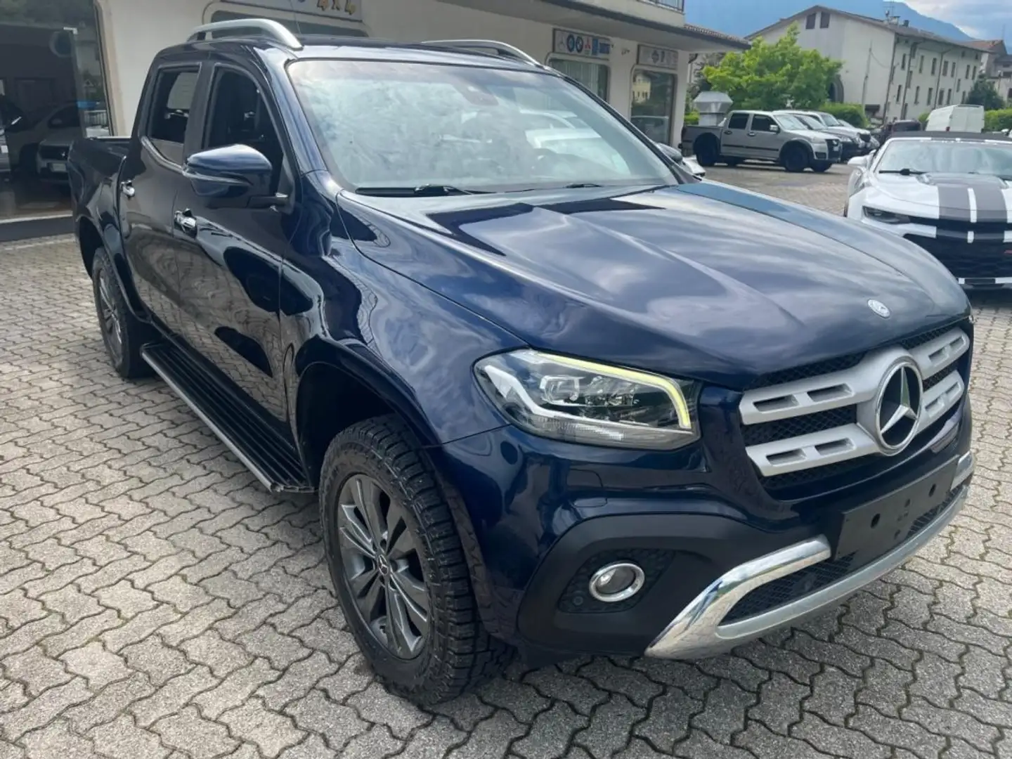 Mercedes-Benz X 250 d 4Matic Power Edition Albastru - 2