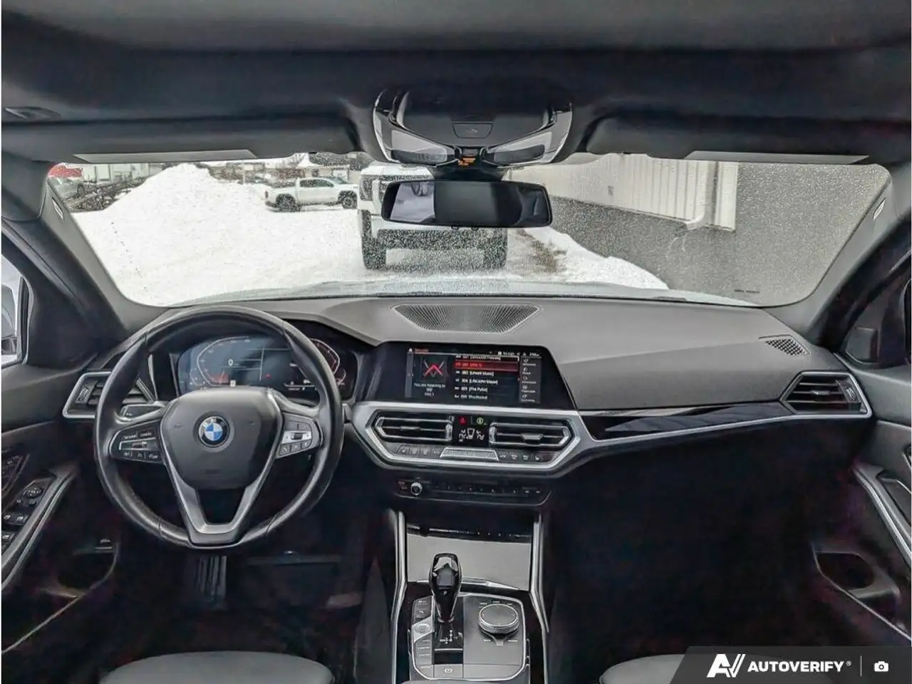 BMW 3 Series photo BMW 3 Series