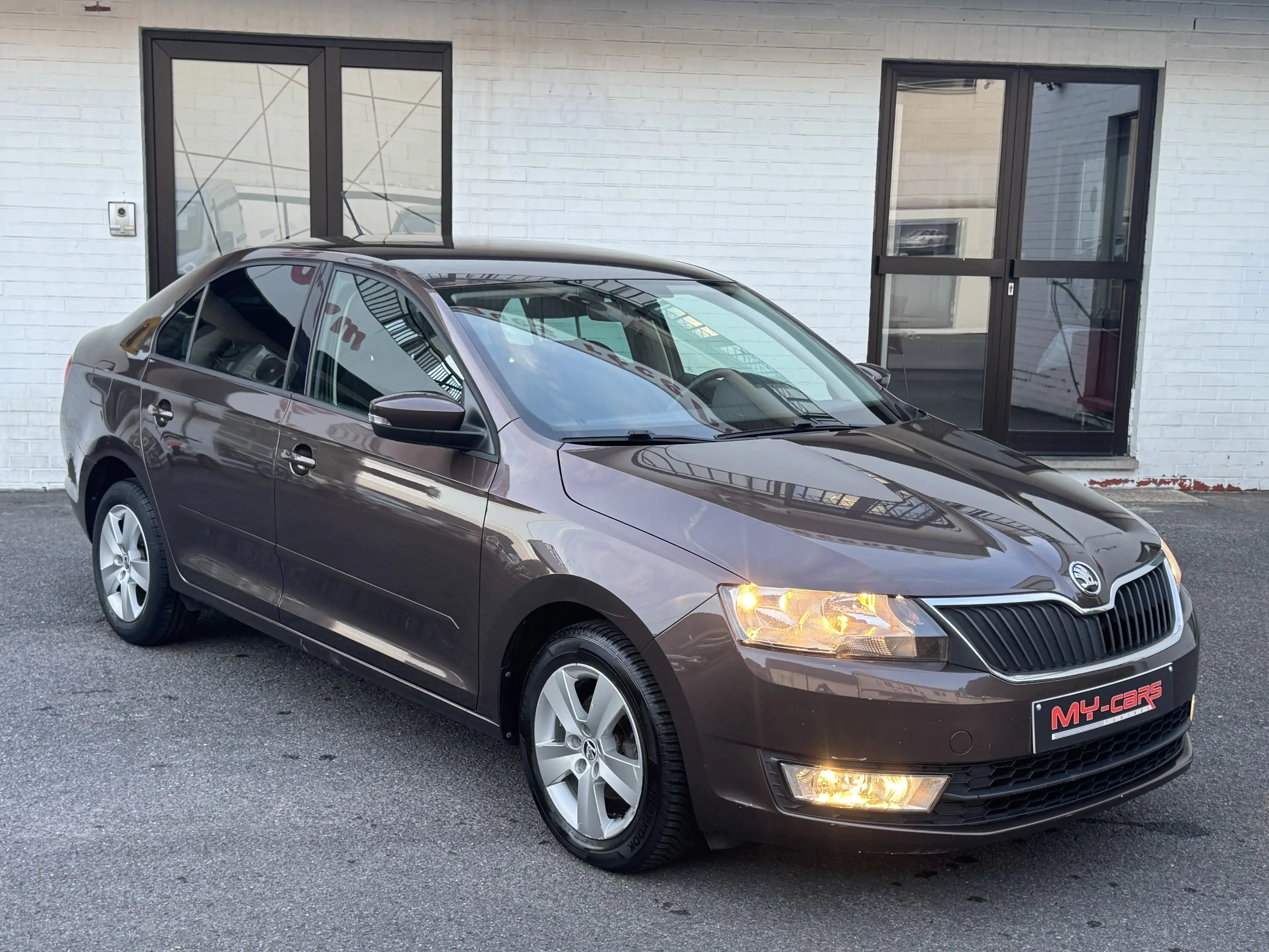Skoda Rapid/Spaceback RABID 1200 ESSENCE BERLINE 4 PORTES GPS CLIM JA — photo 2