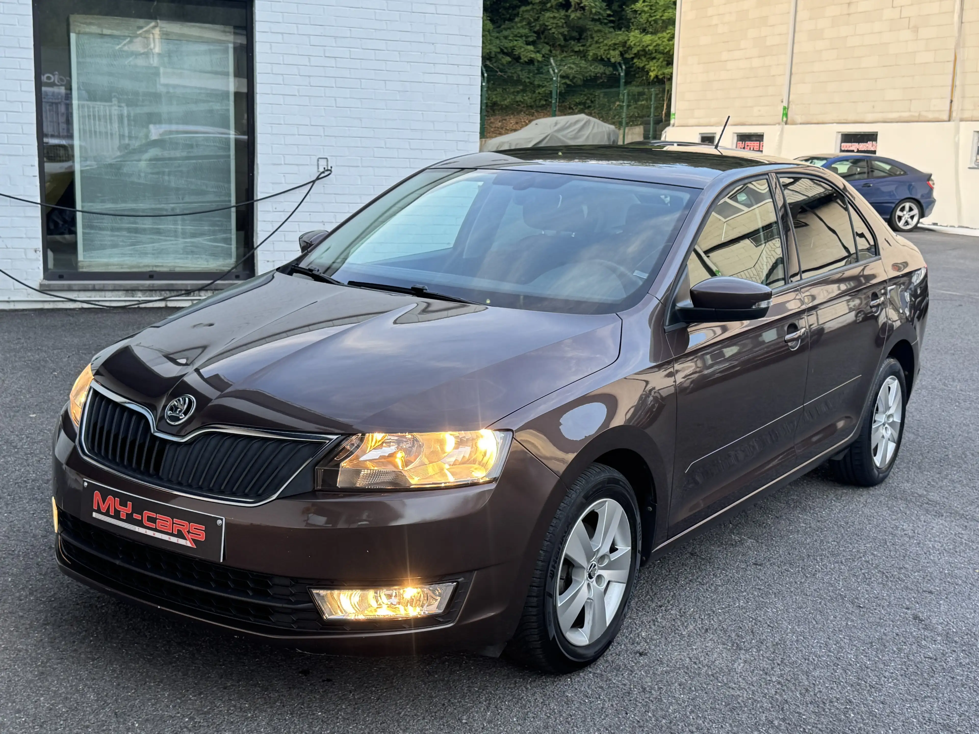 Skoda Rapid/Spaceback RABID 1200 ESSENCE BERLINE 4 PORTES GPS CLIM JA — photo 13