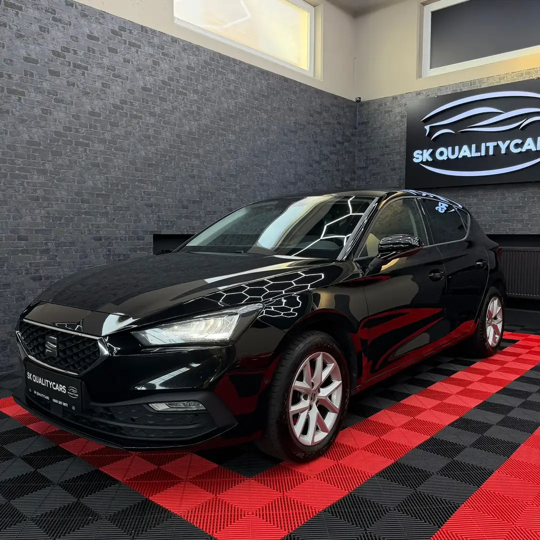 SEAT Leon Style Schwarz - 1