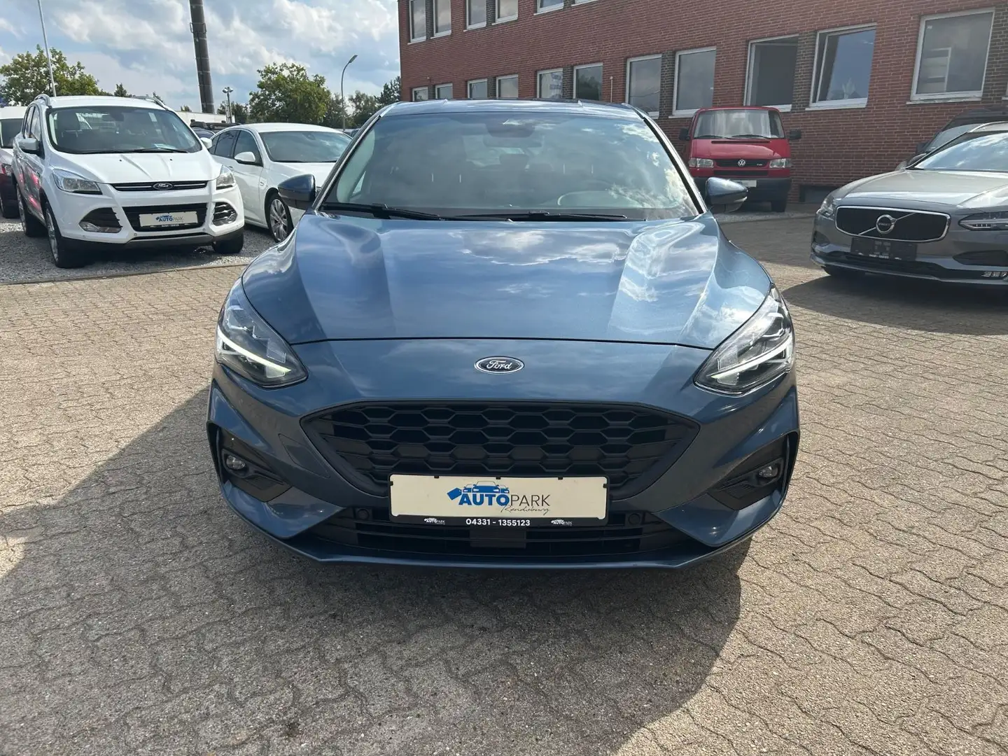 Ford Focus Lim. 1.0 EcoBoost ST-Line*Navi*Kamera*LED Bleu - 2
