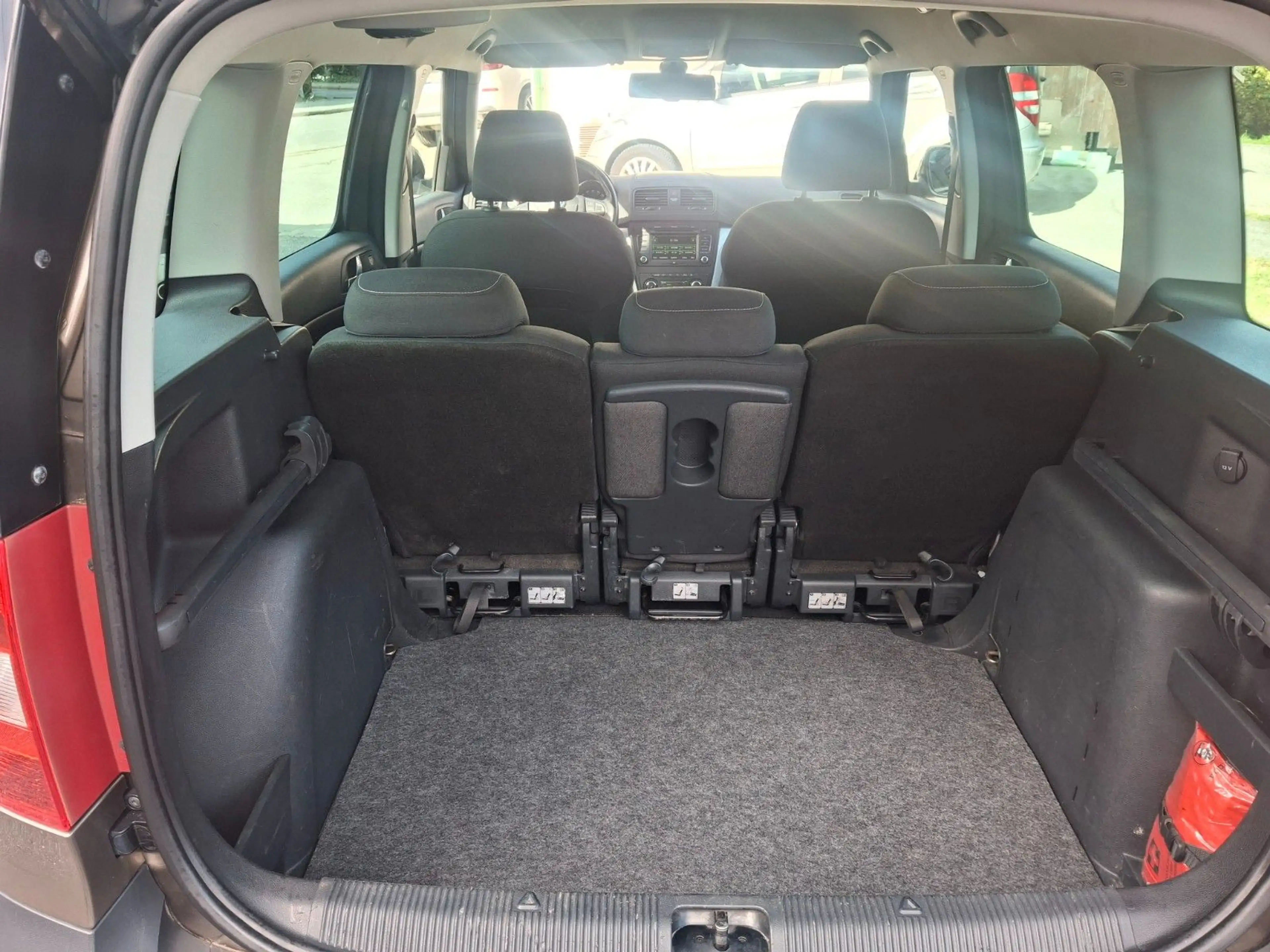 Skoda Yeti Ambition Plus Edition 4x4 — photo 15