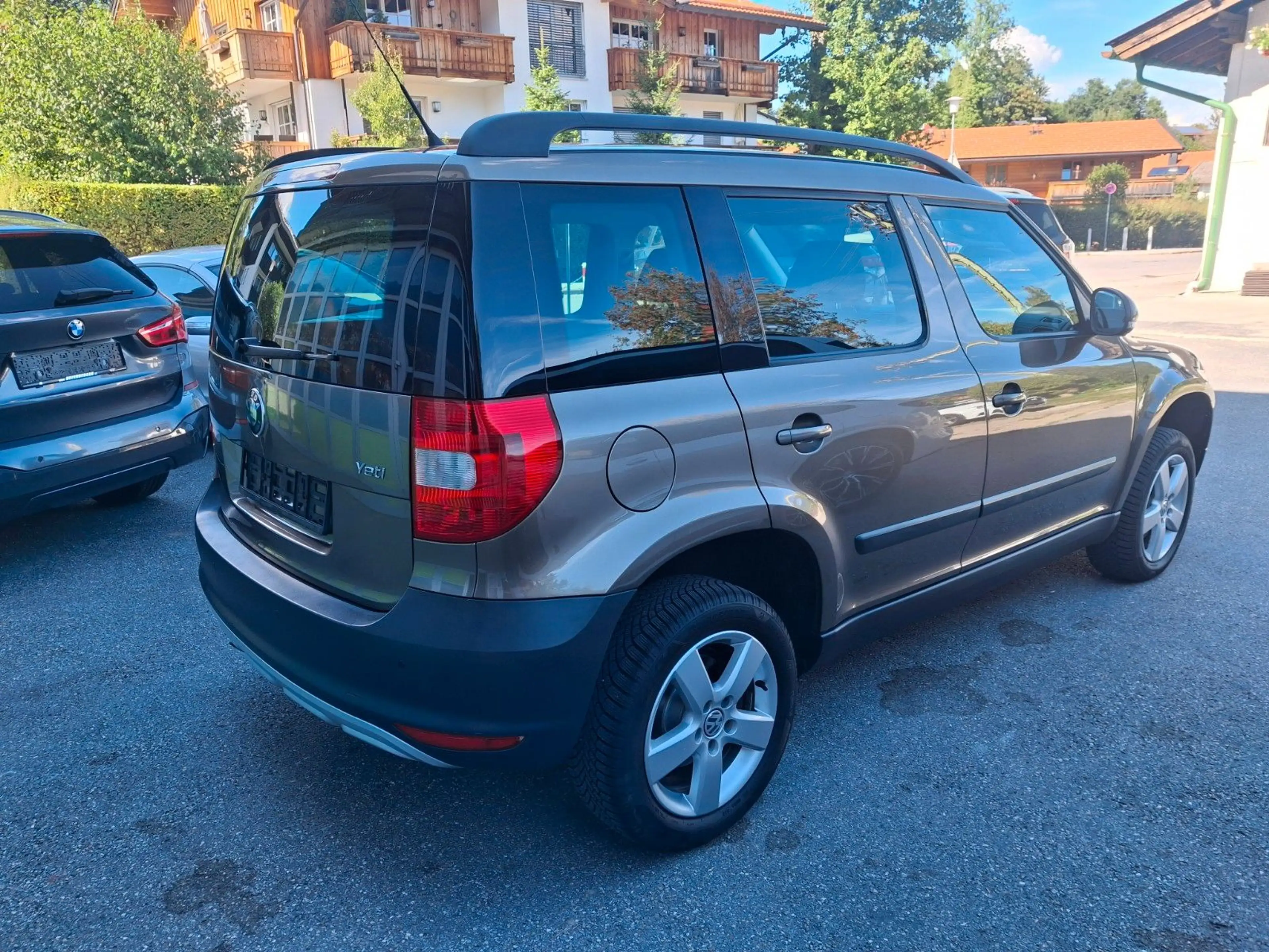 Skoda Yeti Ambition Plus Edition 4x4 — photo 7