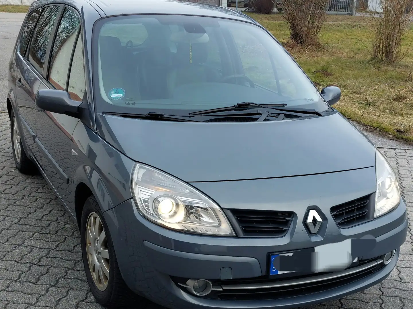 Renault Scenic 1.9 dCi FAP Dynamique - 2