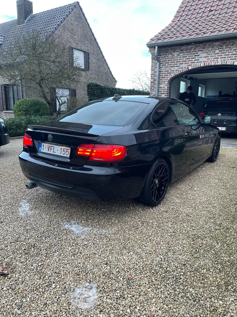 BMW 320 Coupe LCI Noir - 2