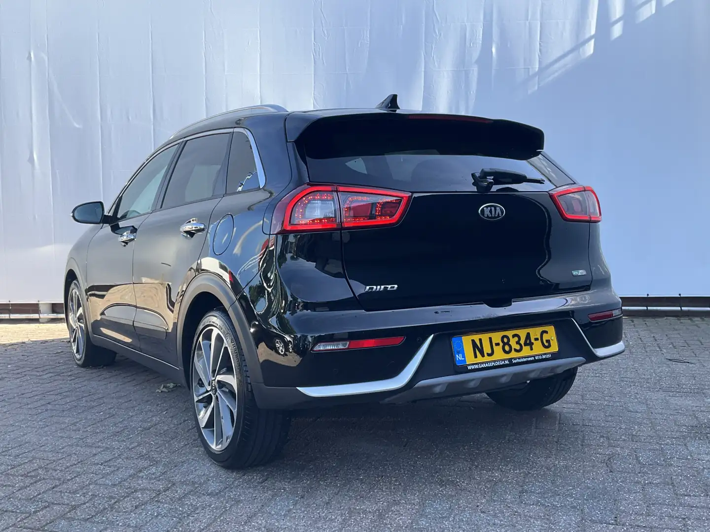 Kia Niro 1.6 GDi Hybrid ExecutiveLine JBL Leer Stoelverw+Ve Noir - 2
