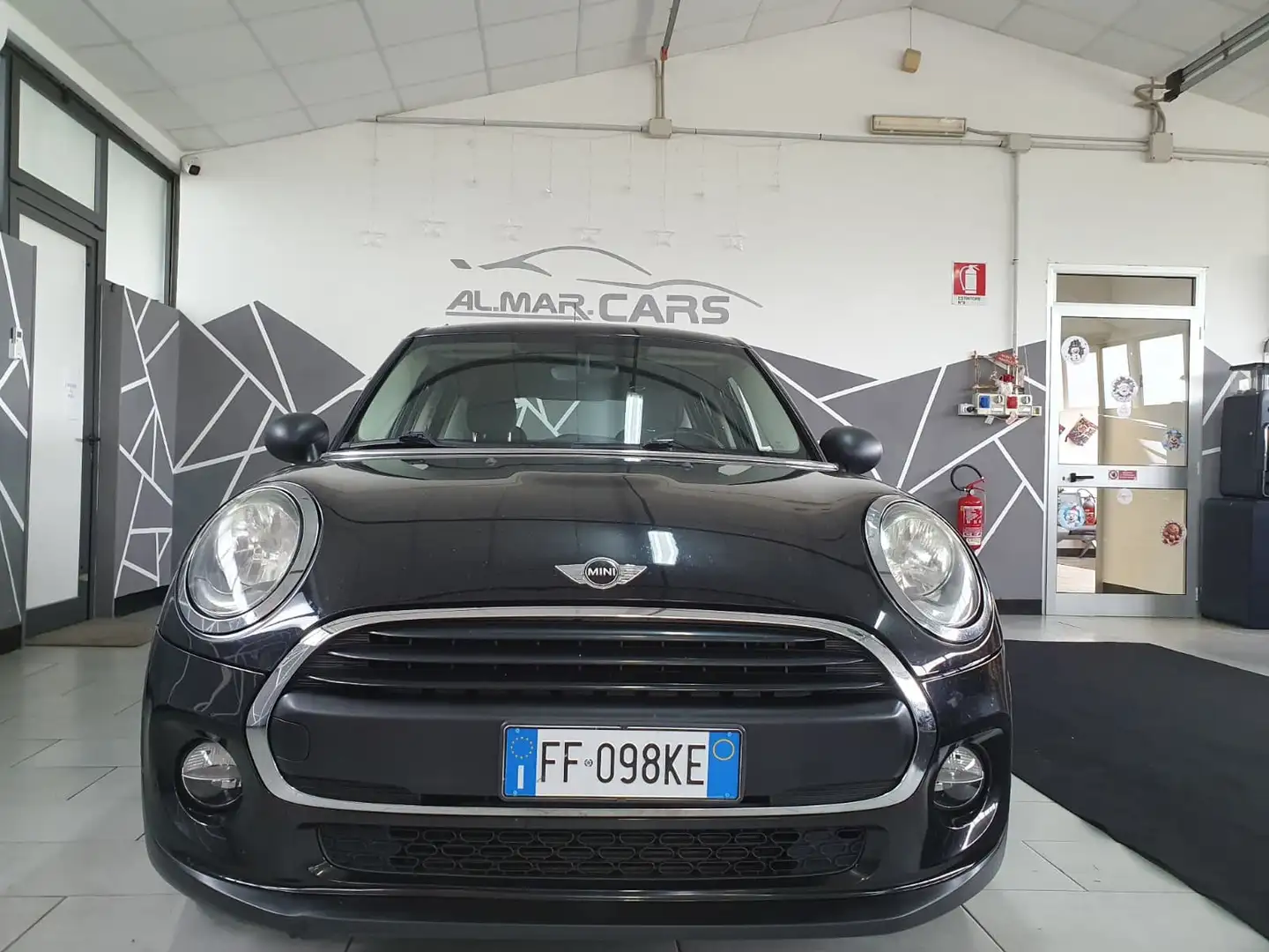MINI One Mini IV F55-F56 2014 1.2 75cv 5p - 2