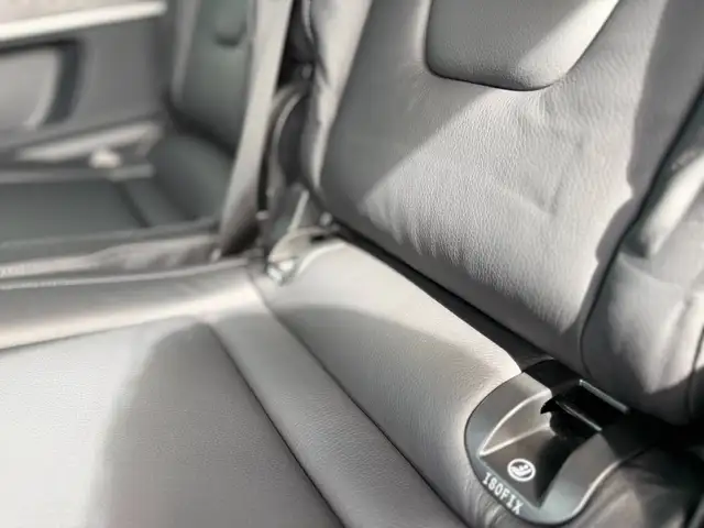 Mercedes-Benz 250 view 15