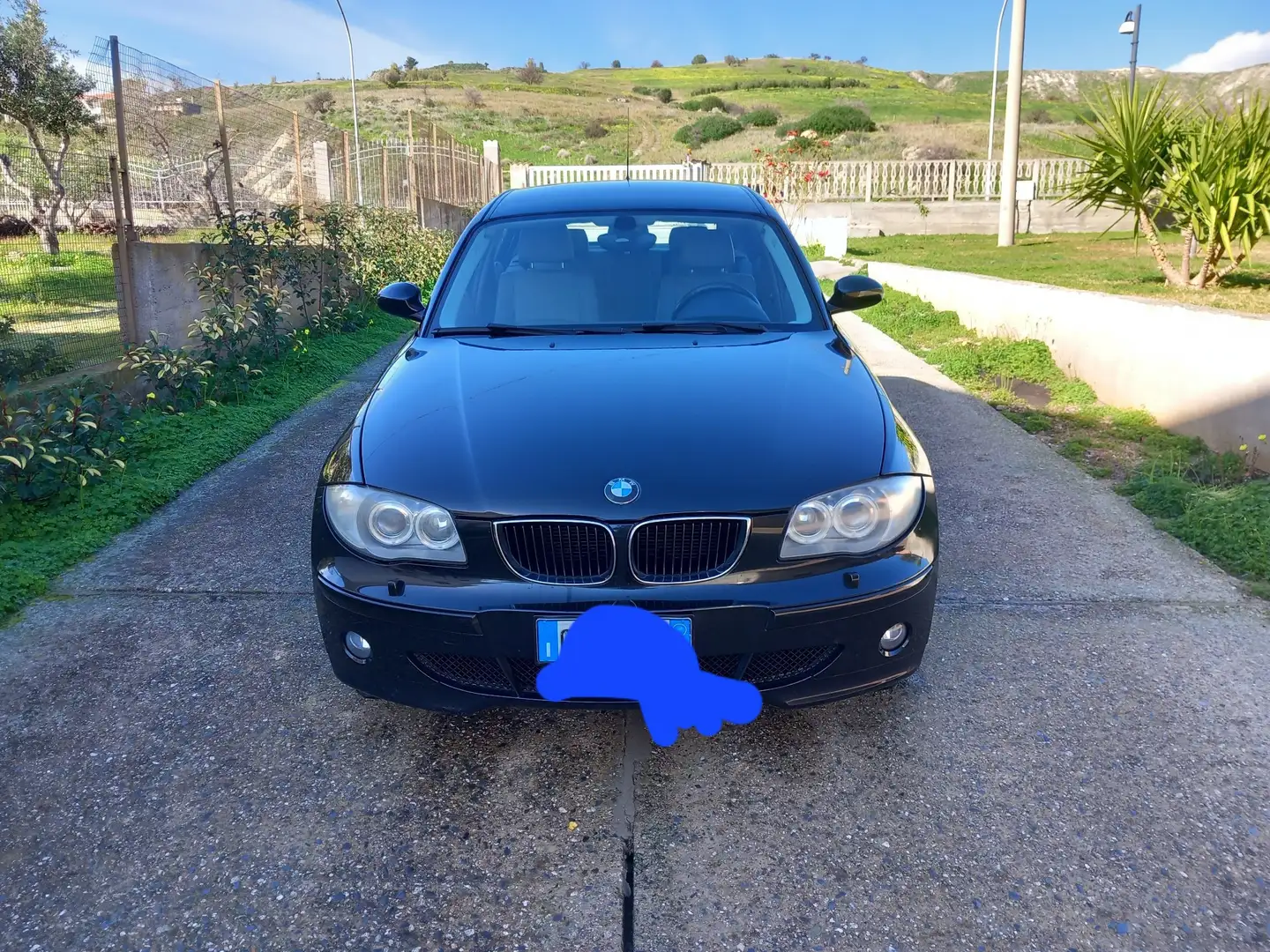 BMW 120 120d Attiva - 1