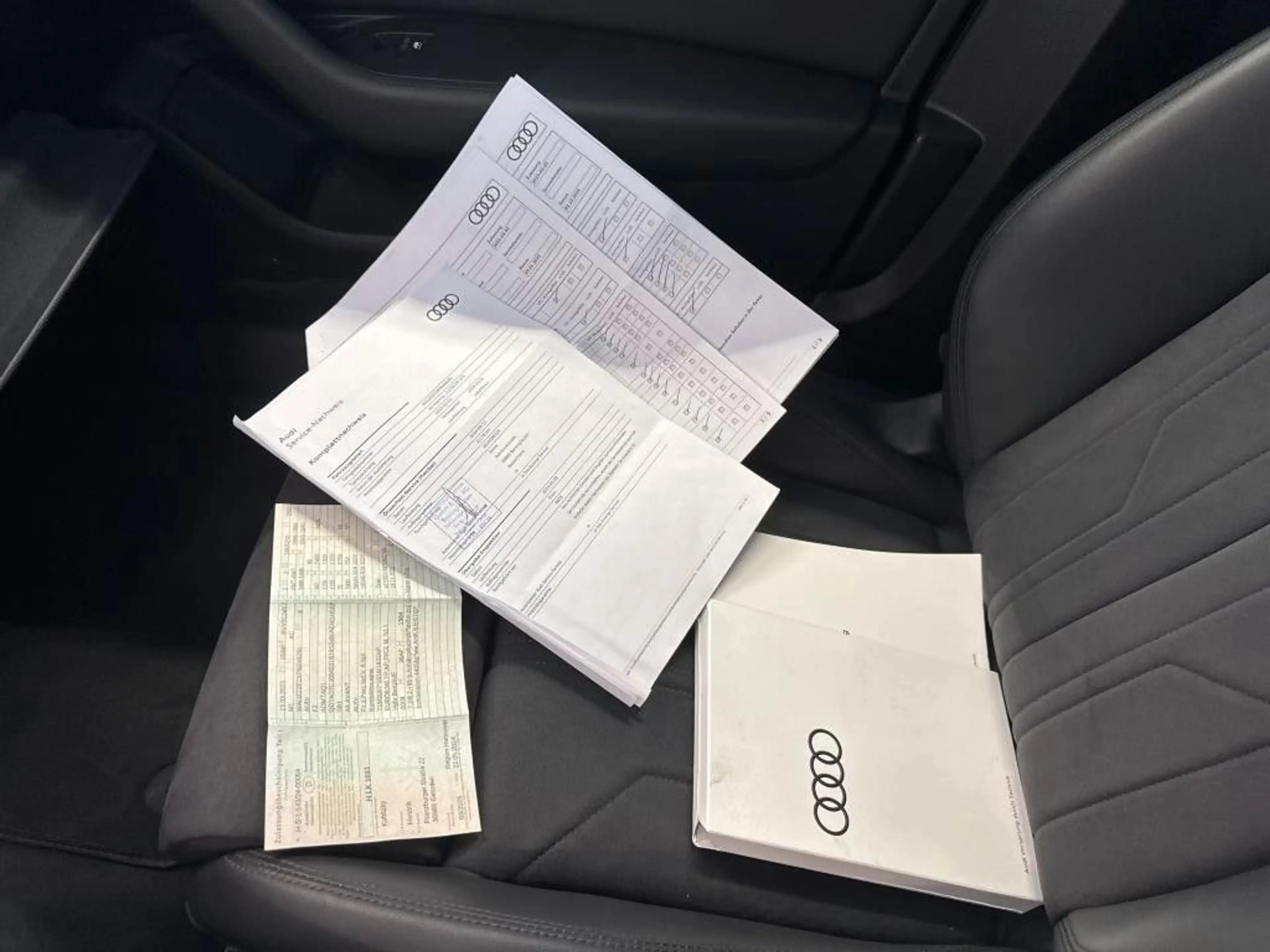 Audi A6 45 TFSI quattro sport/LED/AHK/B&O/360°/PANO — photo 7