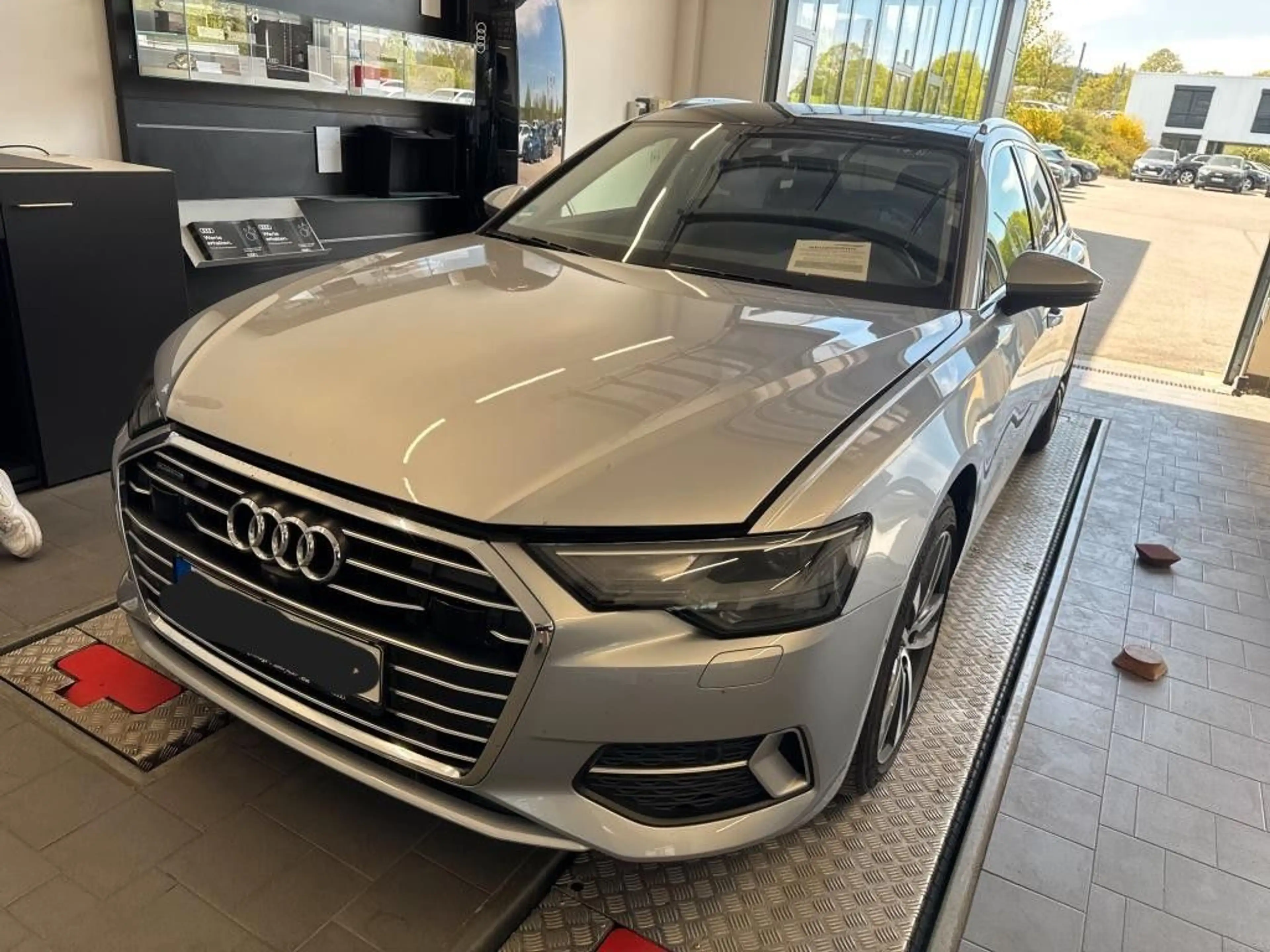 Audi A6 45 TFSI quattro sport/LED/AHK/B&O/360°/PANO